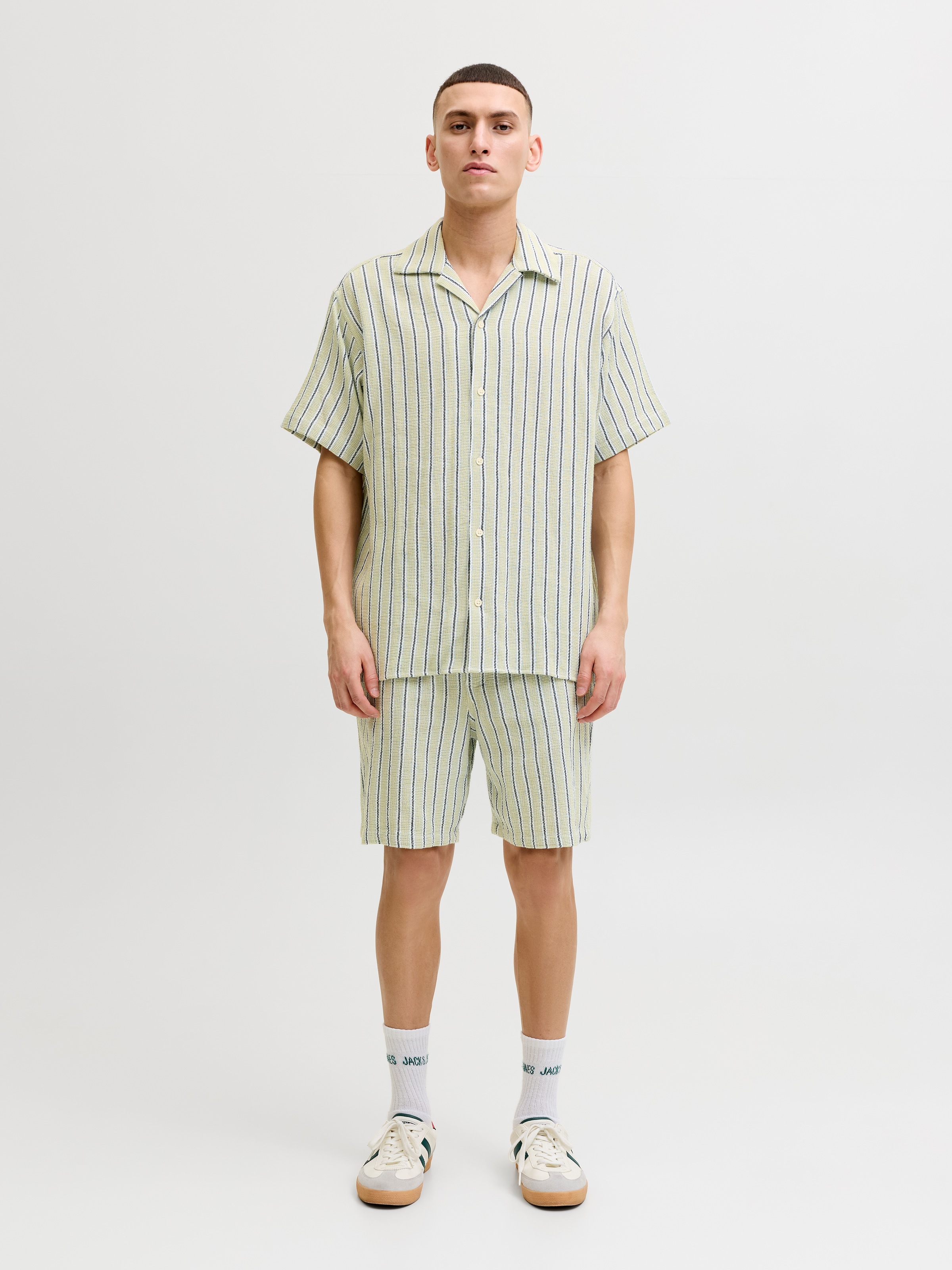 Jack & Jones Shorts »JPSTJAIDEN COBA STRIPE JOG SHORT SRT SN«