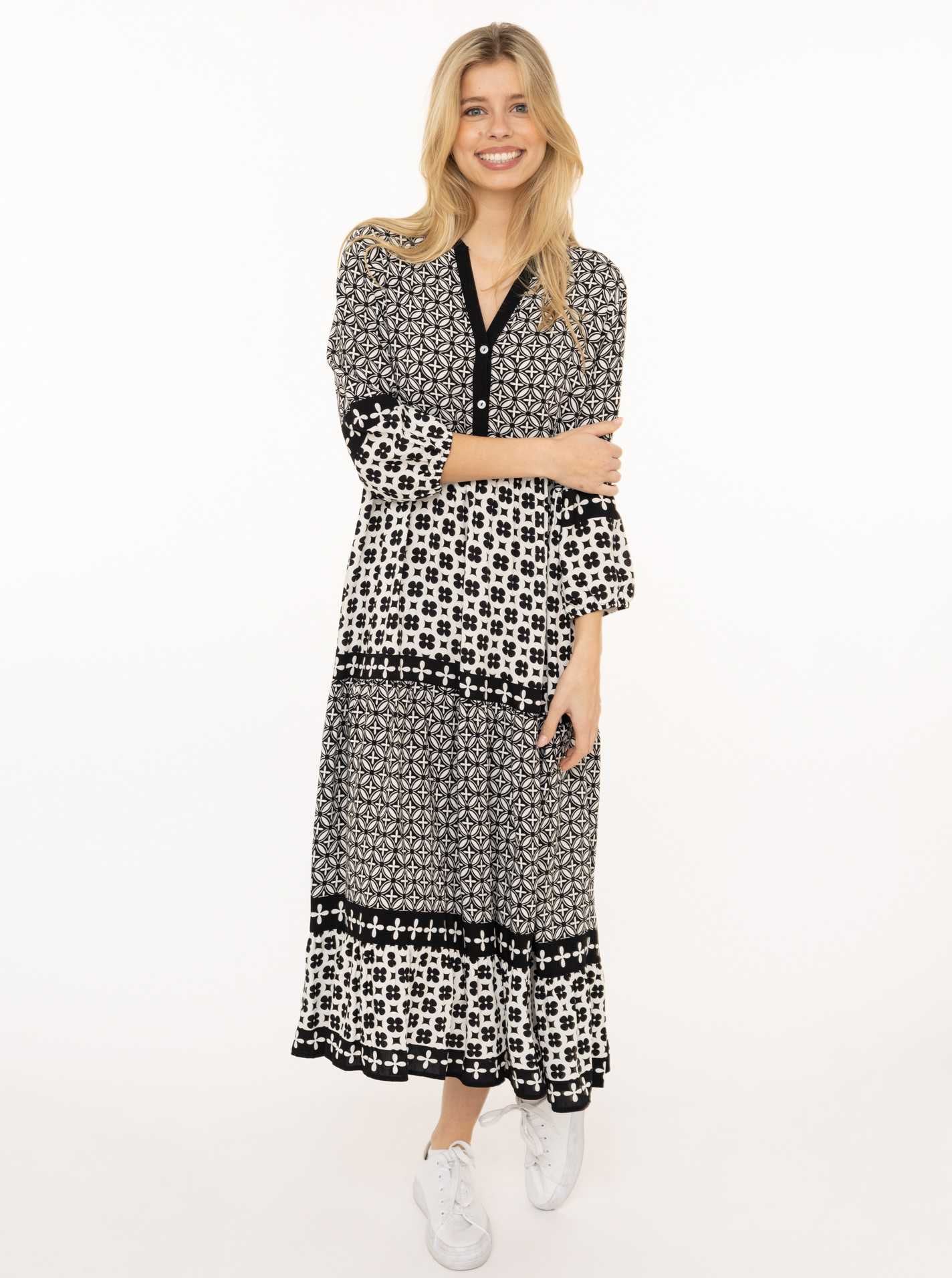 Zwillingsherz Maxikleid »"Geometric"« Ohne Taschen Ornamentmustermix, Knopfleiste, 3/4 Arm