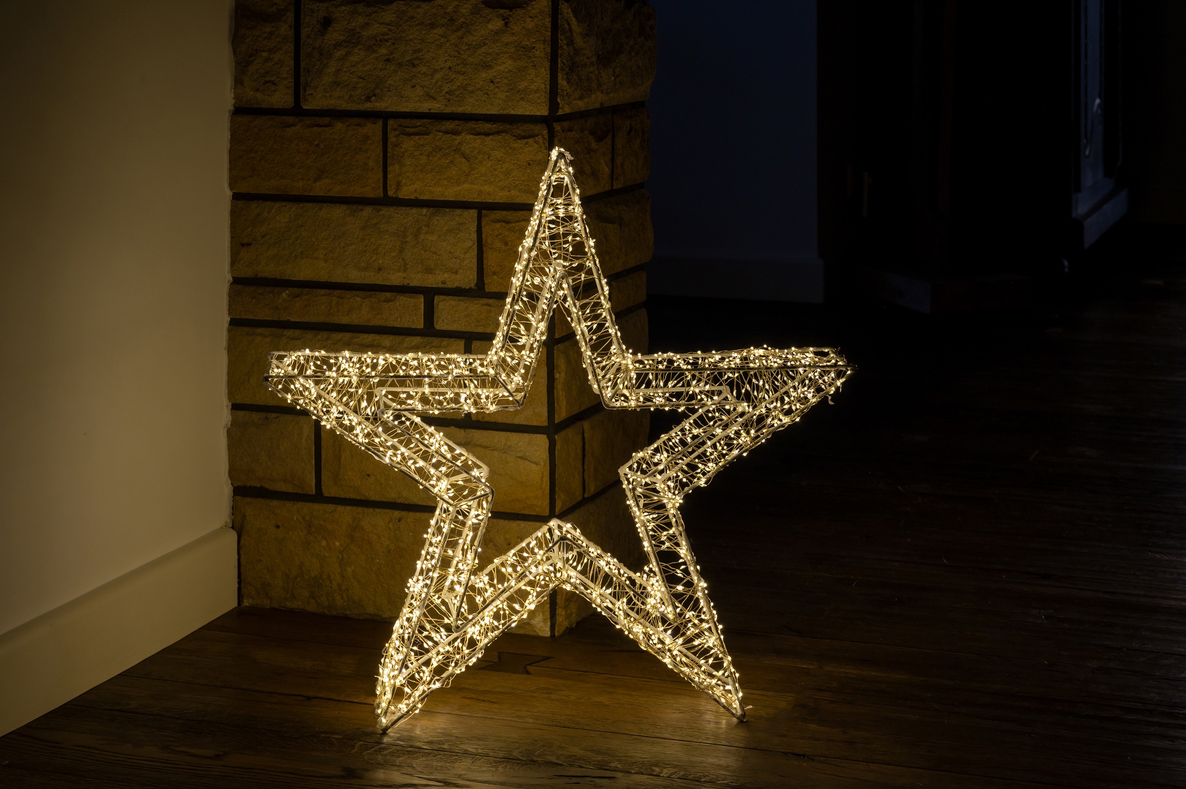 Star-Max LED Stern »Weihnachtsstern, Weihnachtsdeko aussen«, 2400 flammig, stromsparende LED