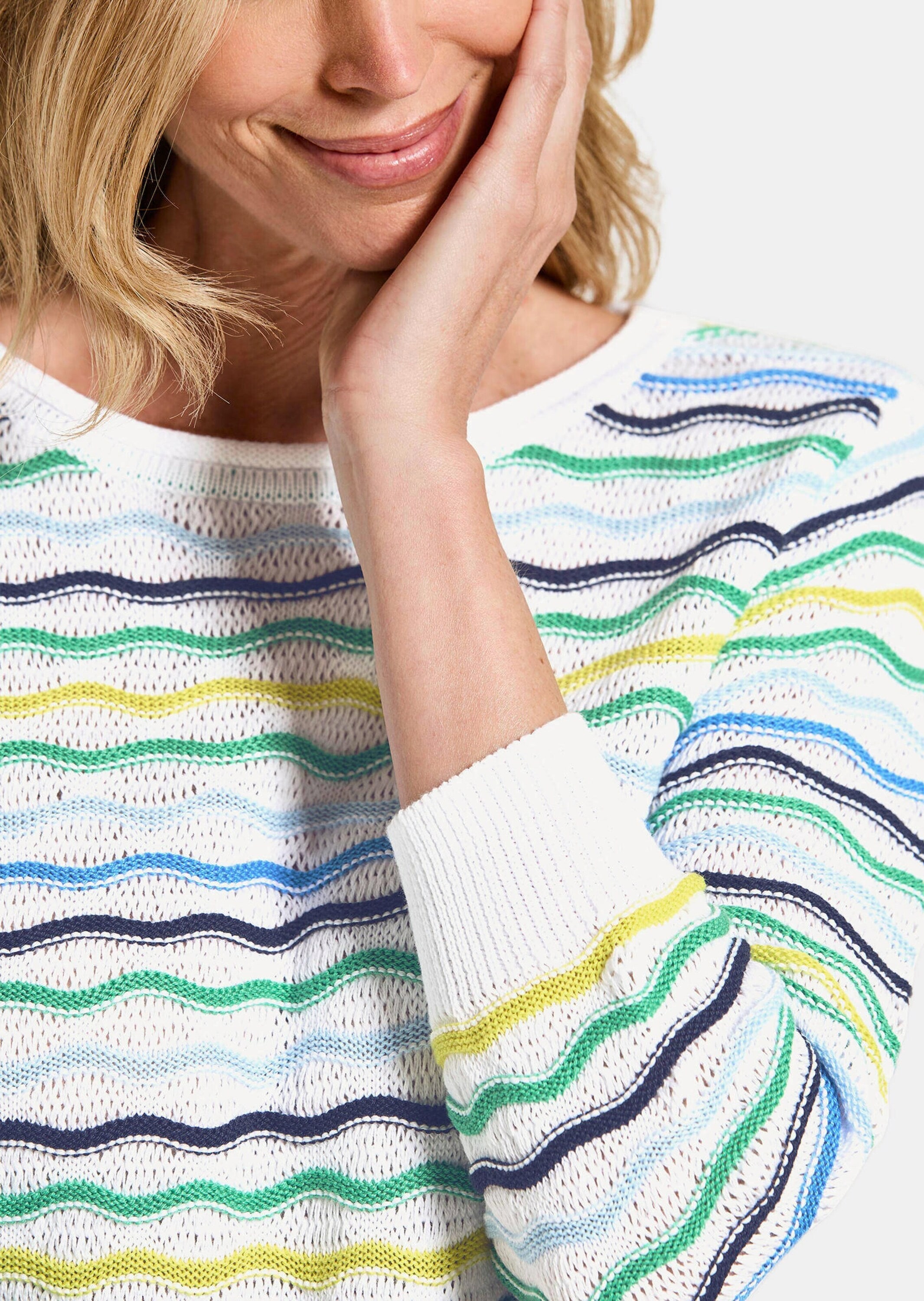 GOLDNER Rundhalspullover »Kurzgröße Baumwollpullover mit Wellenmuster« modische Wellenoptik