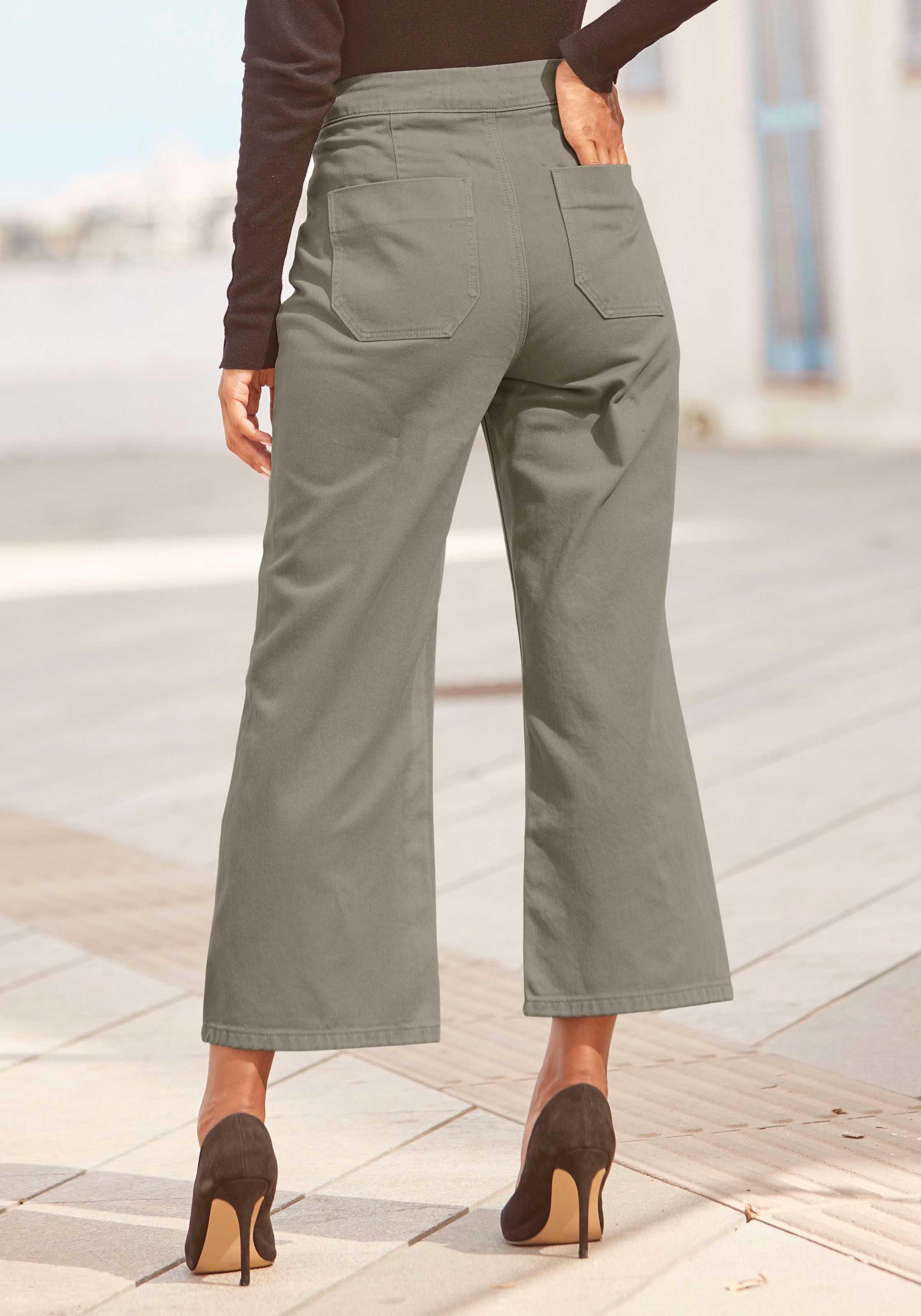 LASCANA Weite Jeans, in Culotte-Form, High-Waist, modisch
