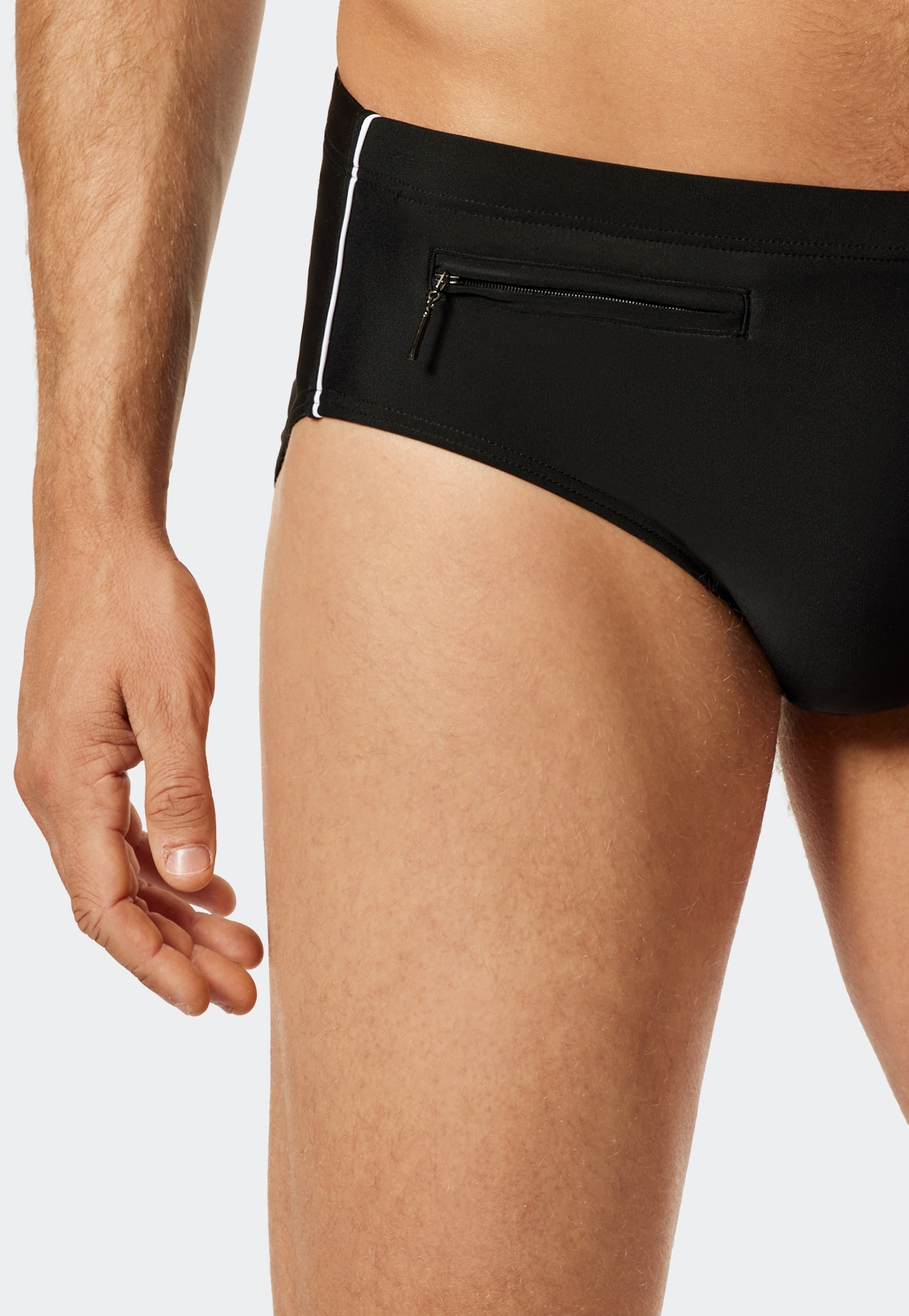 Schiesser Badeslip »"Nautical Casual"«, mit extra flacher Reißverschlusstasche