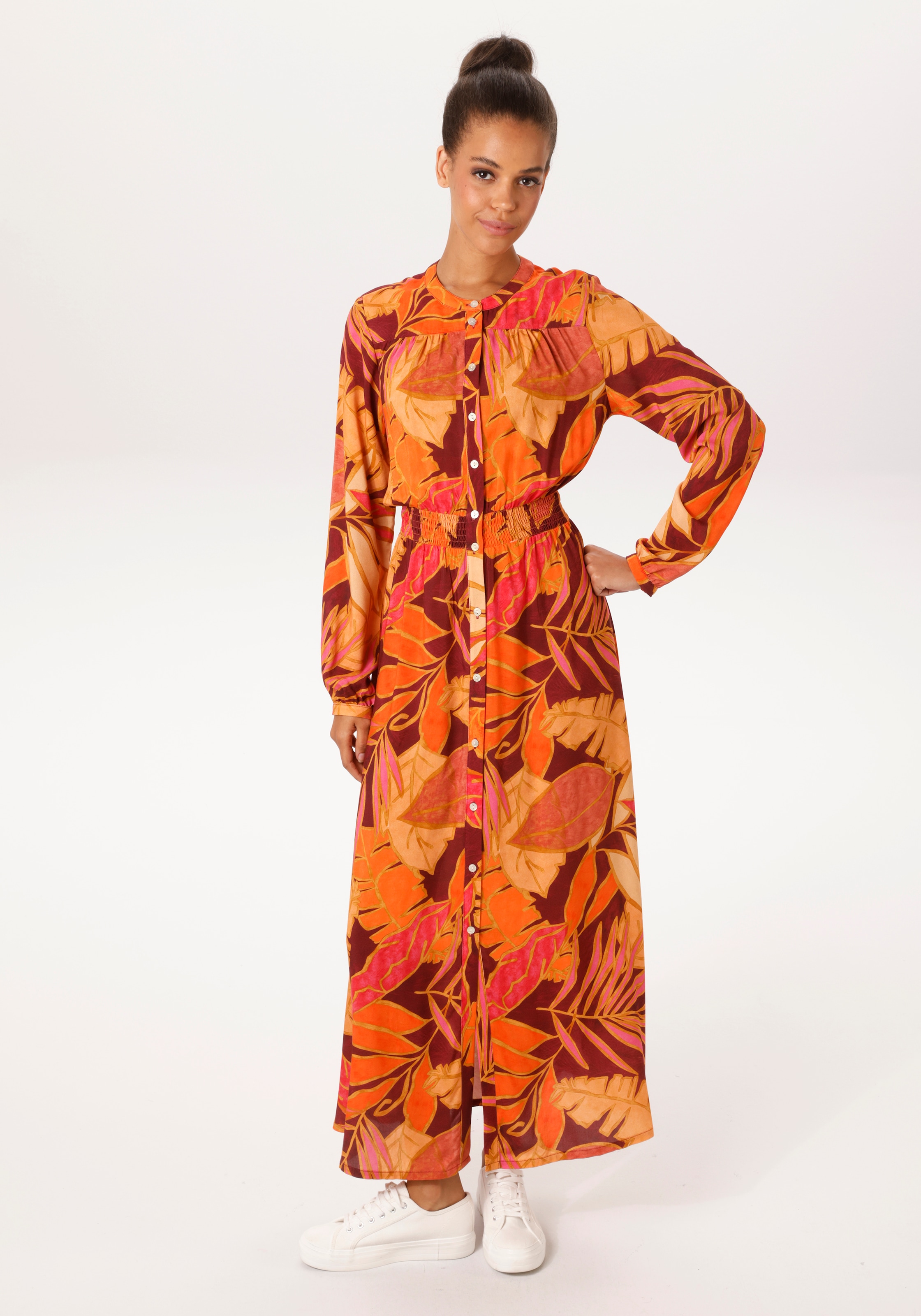 Aniston CASUAL Maxikleid mit farbenfrohen, grafischen Blättern bedruckt - NEUE KOLLEKTION