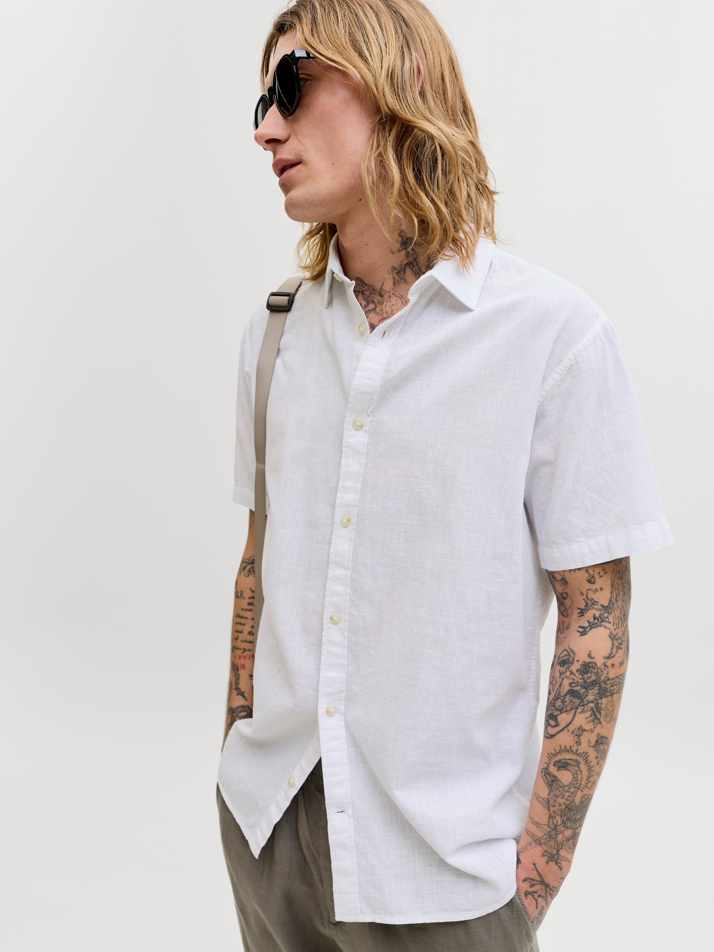Jack & Jones Kurzarmhemd »JJESUMMER LINEN BLEND SHIRT S/S SN« Baumwolle mit Leinen, regular fit