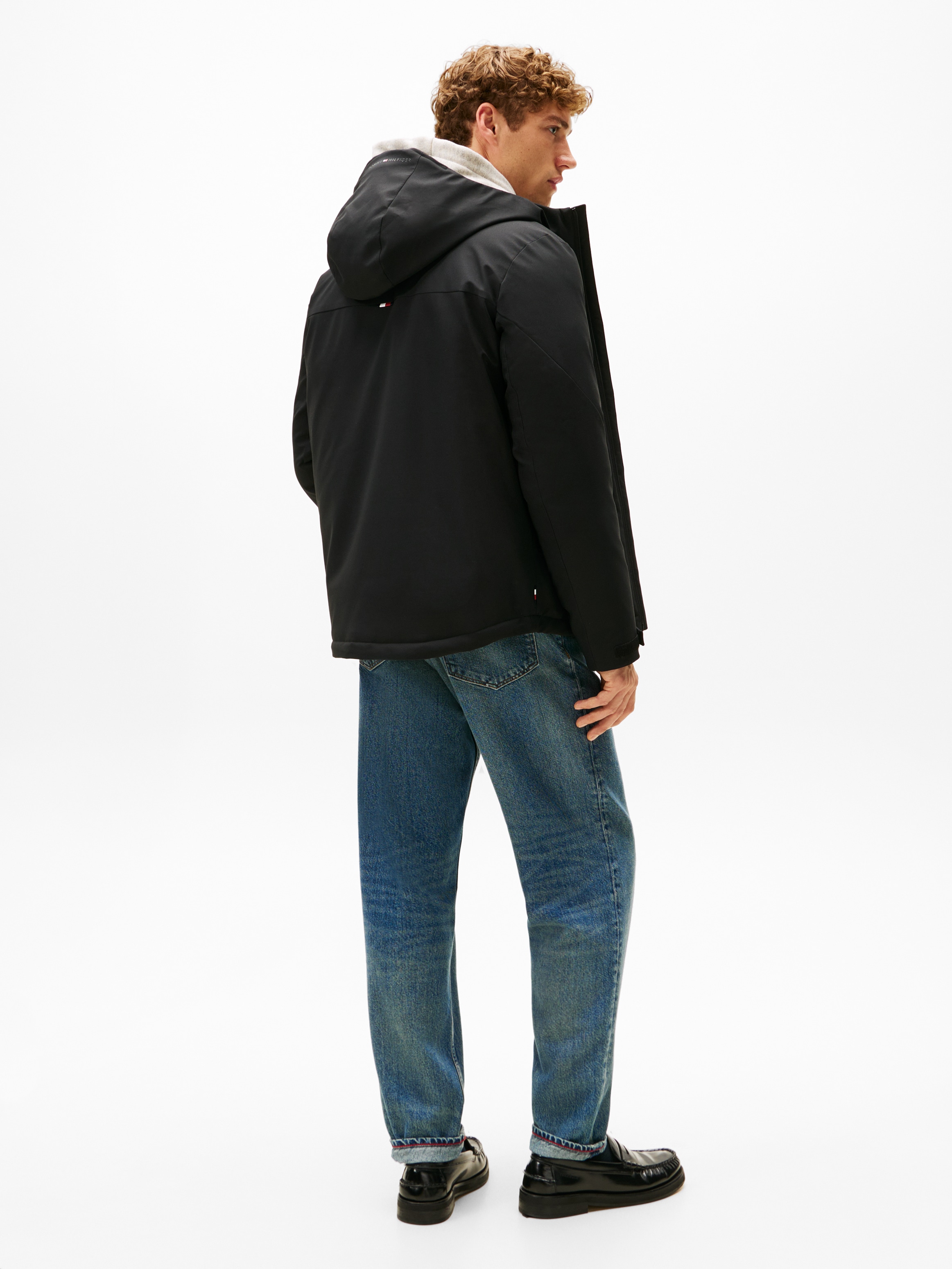 Tommy Hilfiger Funktionsjacke »TECH HOODED SHORT PADDED JACKET«, mit Kapuze, Winterjacke, Outdoorjacke