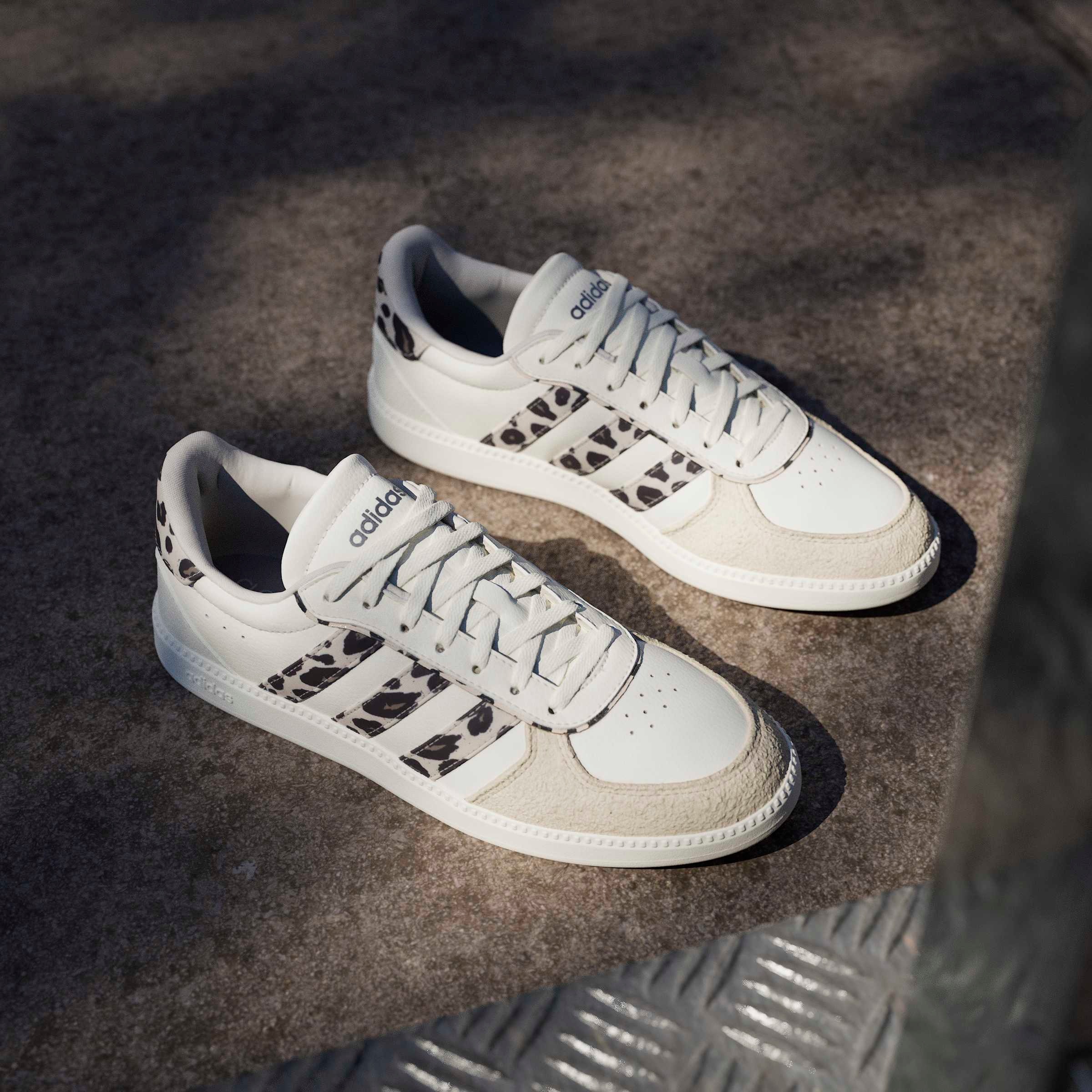 adidas Sportswear Sneaker »BREAKNET SLEEK«  inspiriert vom Design des adidas handball spezial