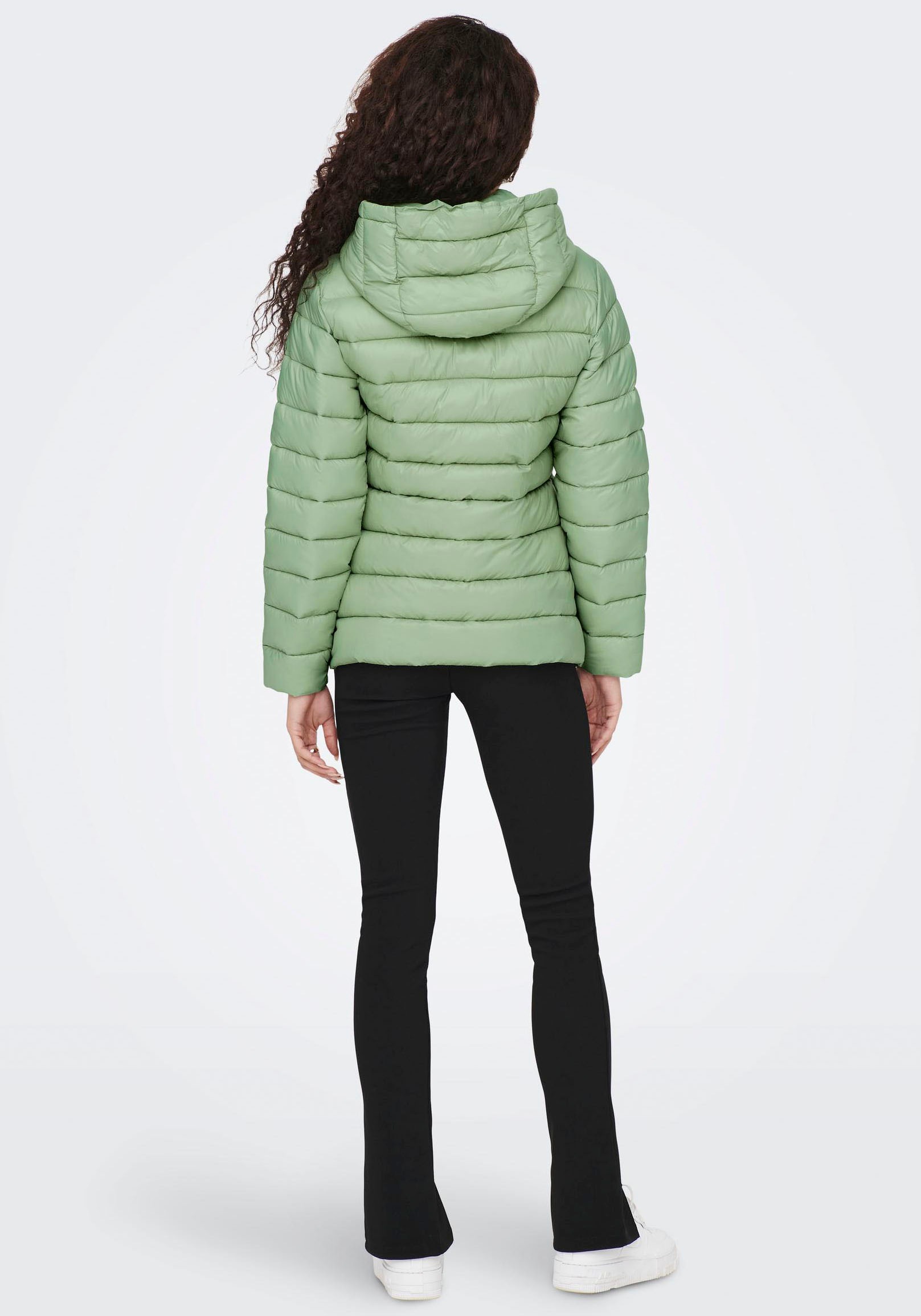 ONLY Steppjacke »ONLSKY QUILTED JACKET CC OTW«, mit Kapuze