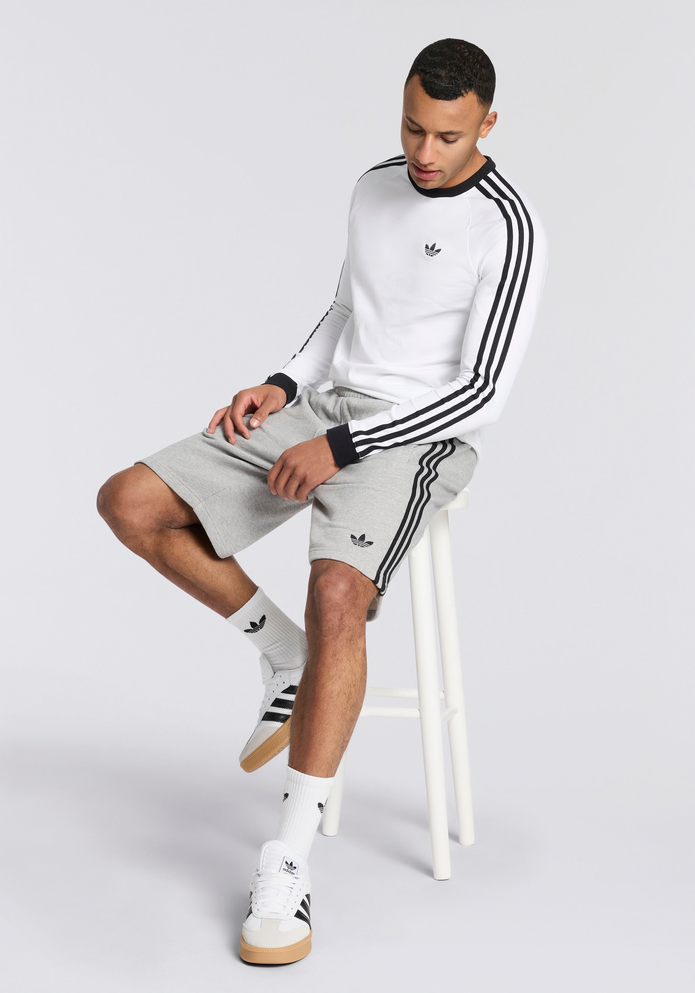 adidas Originals Shorts »3-STREIFEN«  sportlicher Stil, für Straße und Zuhause, aus weichem French Terry