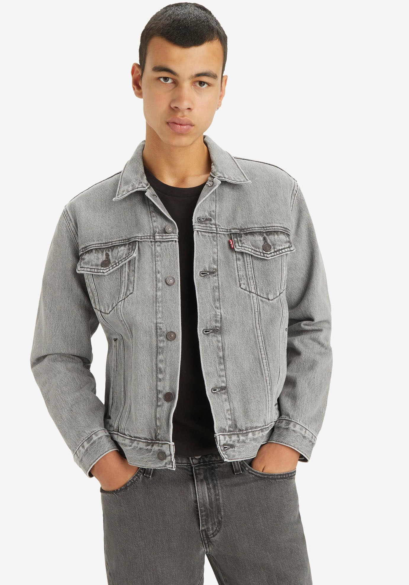Levi's® Jeansjacke »VINTAGE FIT TRUCKER JKT«, ohne Kapuze, mit Knopfleiste