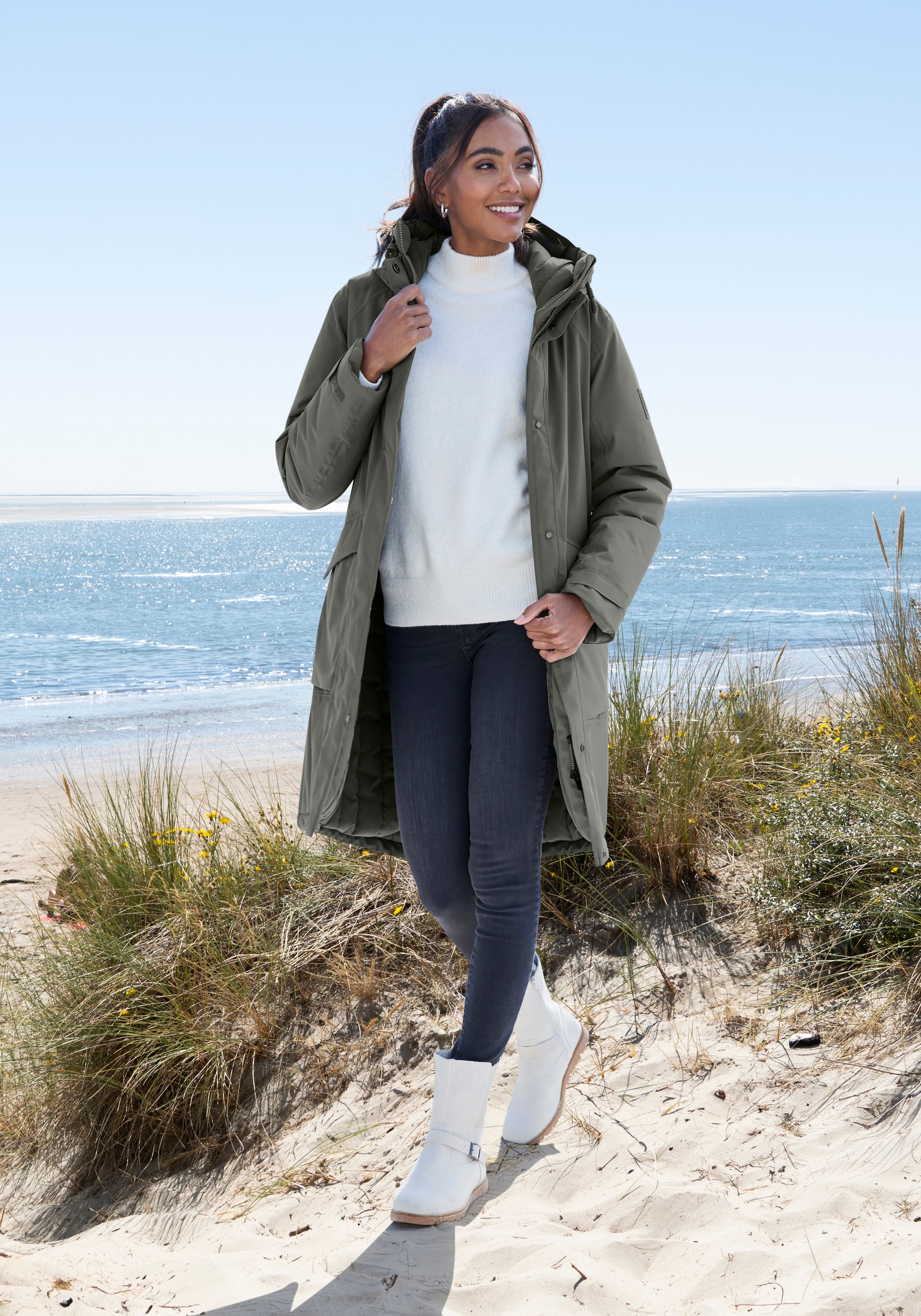 Elbsand Winterjacke mit Kapuze mit verstellbarer Kapuze und aufgesetzten Taschen