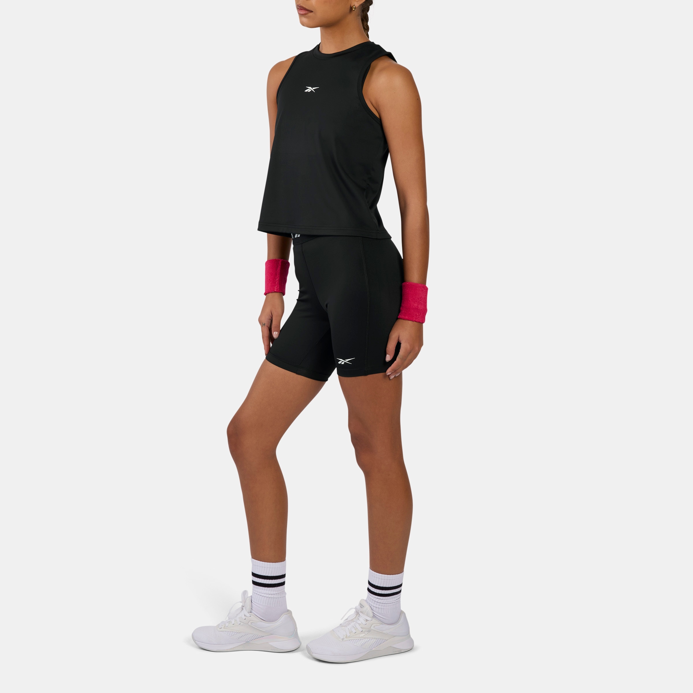 Reebok Trainingstop »ID TRAIN CROPPED TANK« sportlicher Stil, für sportliche Aktivitäten, bequeme Passform