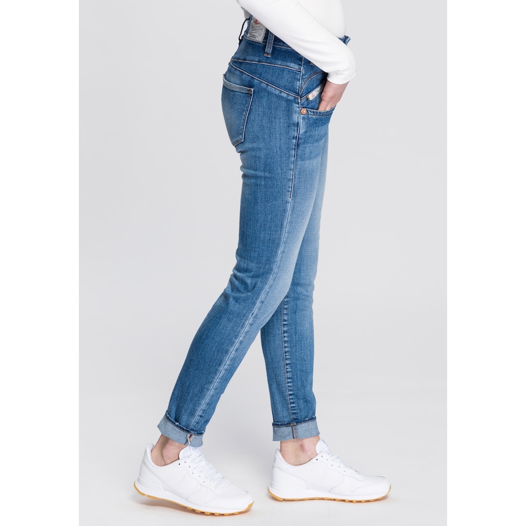 Herrlicher Slim-fit-Jeans »PEARL SLIM ORGANIC«, umweltfreundlich dank Kitotex Technology