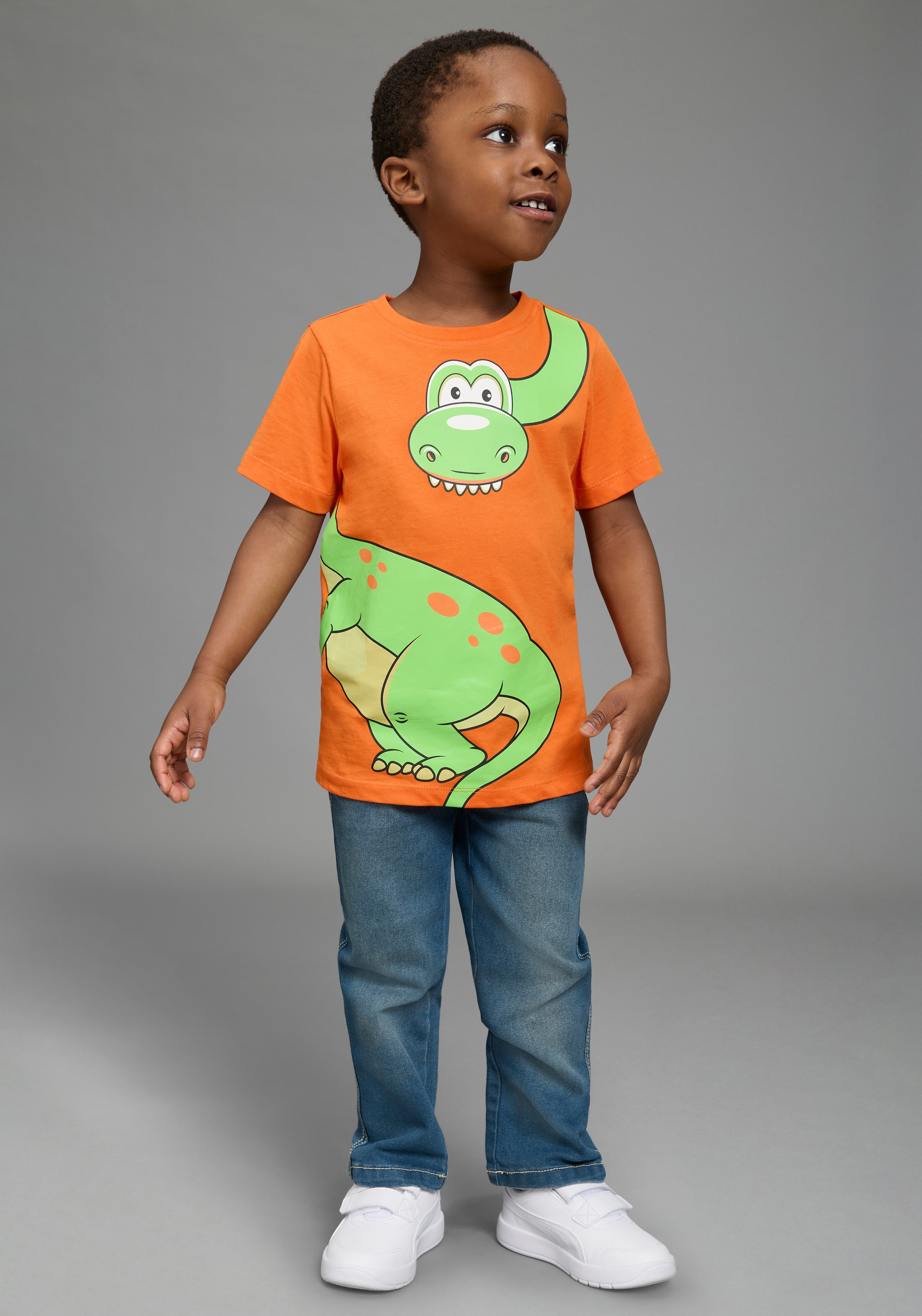 KIDSWORLD T-Shirt »Mit großem Druck: GREEN DINO« Kurzarm,  Basic-Passform,  bedruckt,  Rundhalsausschnitt