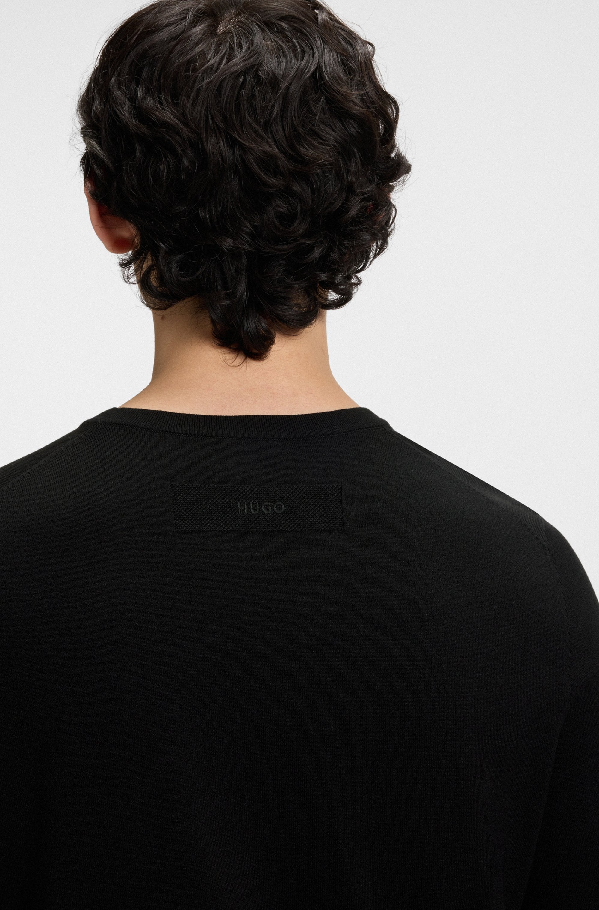 HUGO Strickpullover »San Cody« Rundhalsausschnitt, Viskosemix, Regular Fit