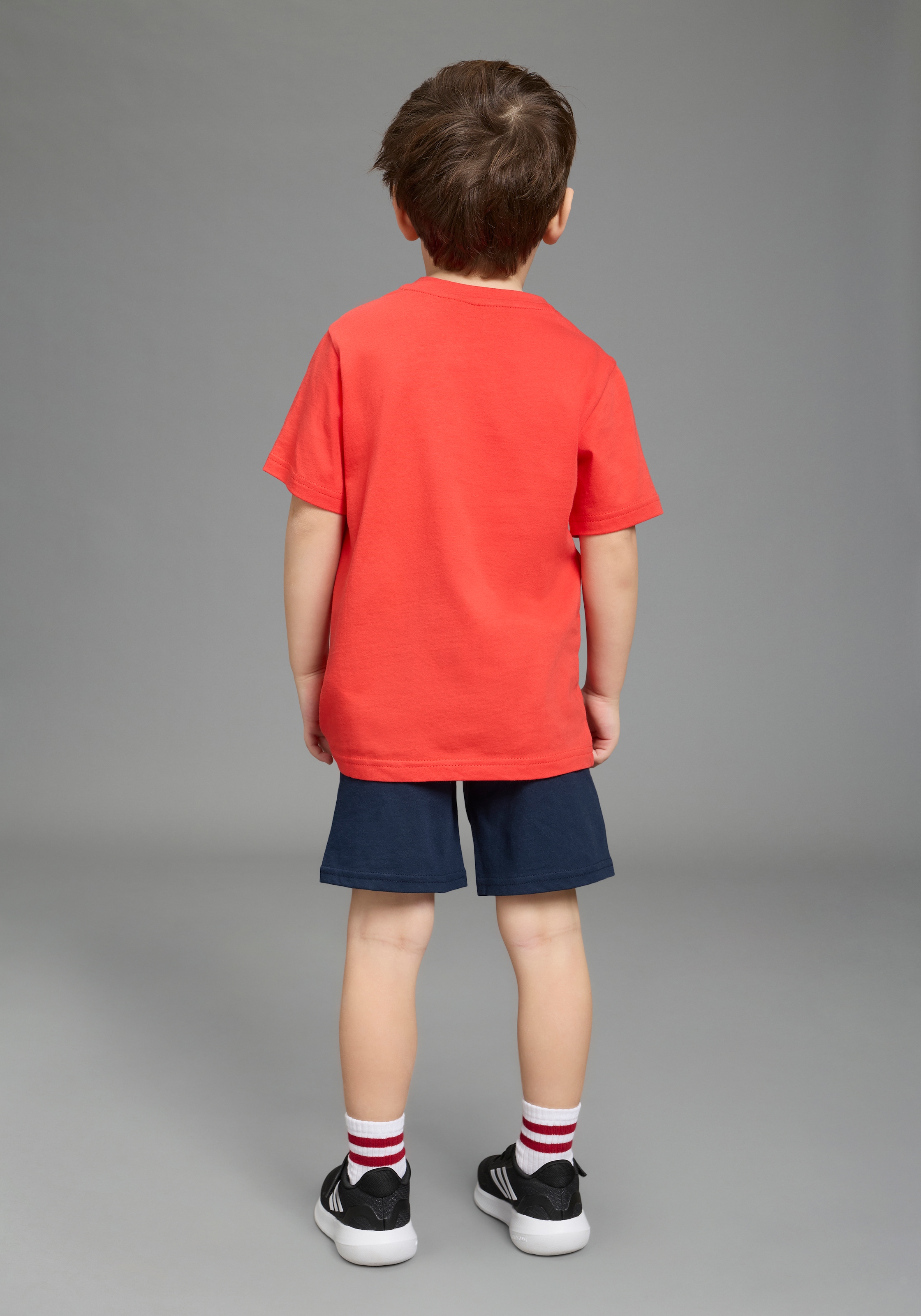 KIDSWORLD Shirt & Shorts »CARS 2tlg. Set T-Shirt+Hose: LIGHTNING MCQUEEN - Disney« Set, 2 tlg. Set, aus Baumwolle. Artikel fällt klein, bitte größer bestellen