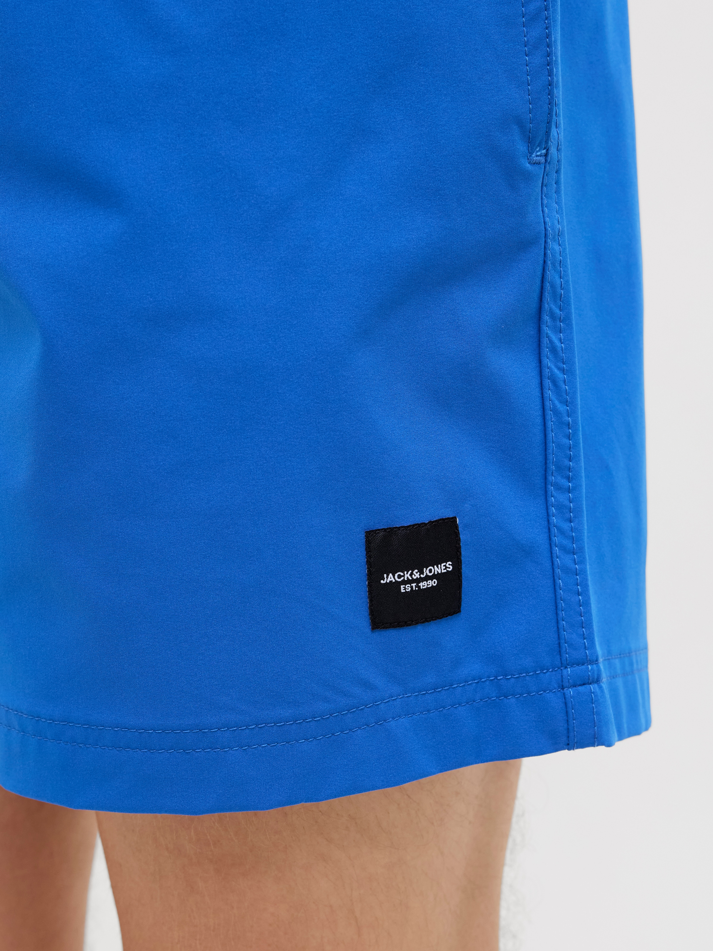 Jack & Jones Badeshorts »JPSTMAUI JJSWIM SOLID AKM SN«