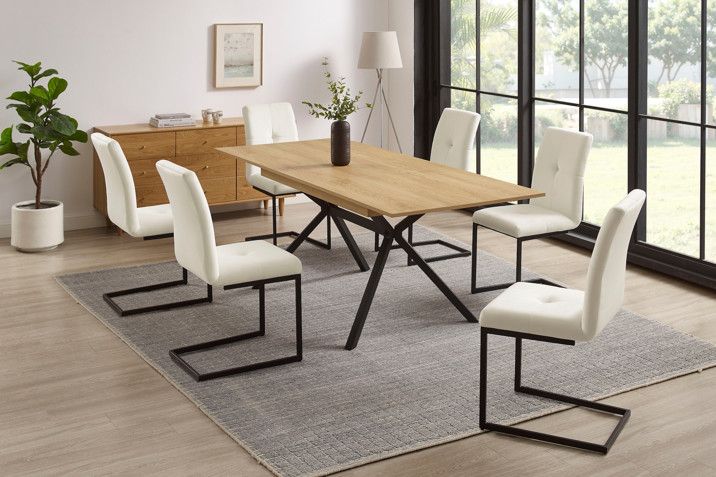 INOSIGN Esszimmerstuhl »Vendy« (Set) 2 Stk.mit verstellbaren Füßen und robustem, pulverbeschichtetem Gestell.