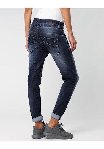 GANG Slim-fit-Jeans »New Georgina«, mit charakteristischen Abnähern quer über den... kaufen