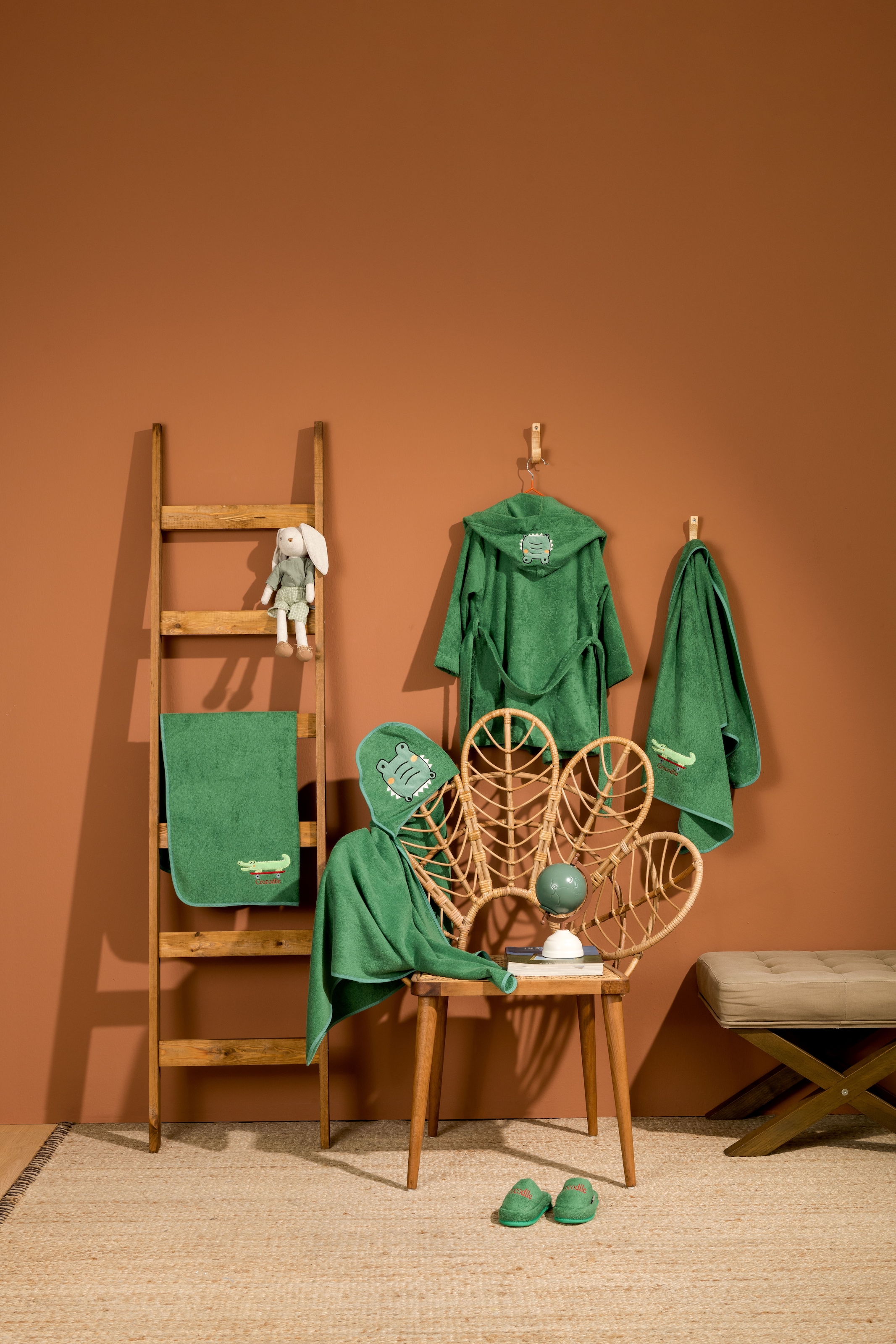 Egeria Kinderbademantel »Crocodile« mit Kokodil Applikation