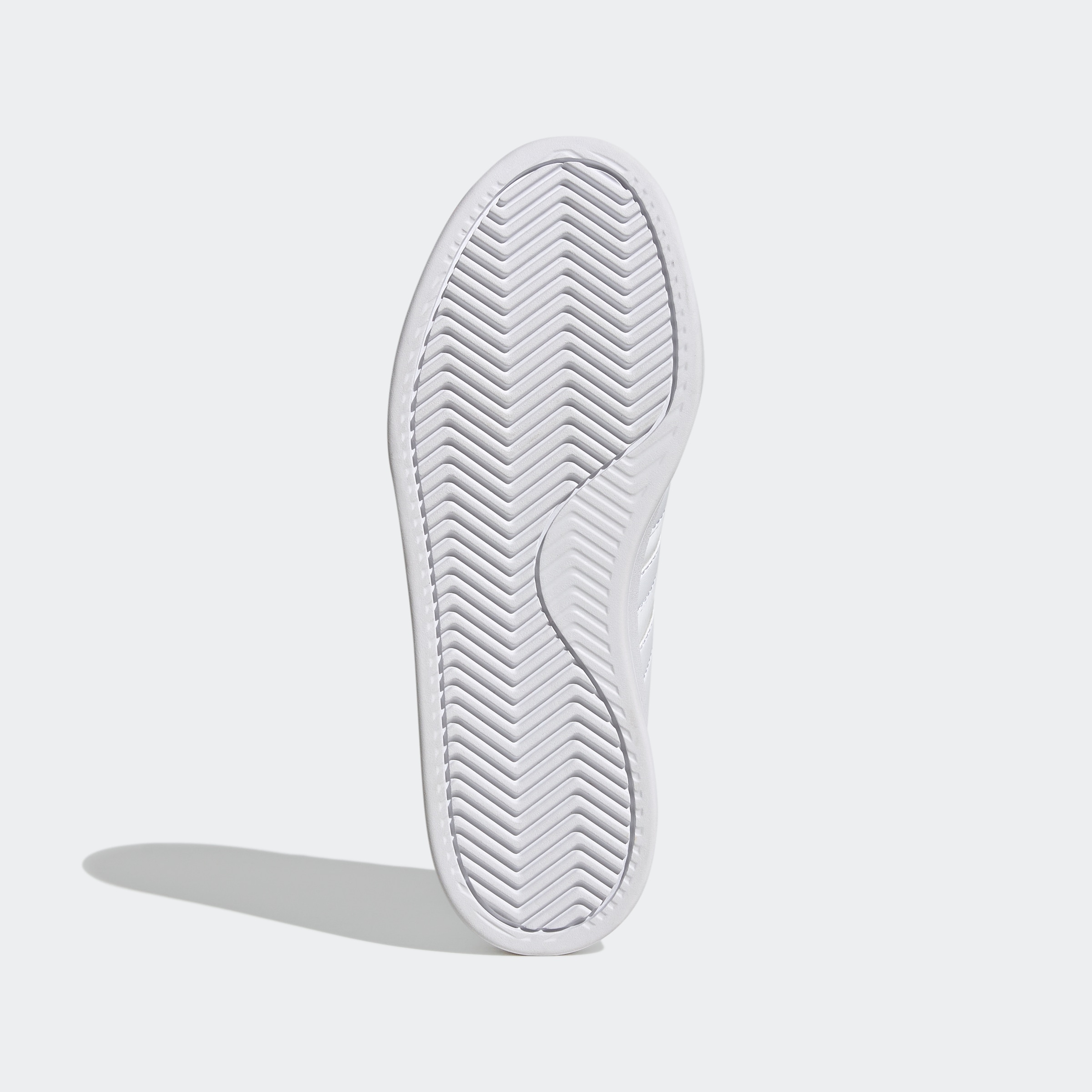 adidas Sportswear Sneaker »GRAND COURT CLOUDFOAM LIFESTYLE COURT COMFORT«, Design auf den Spuren des adidas Superstar