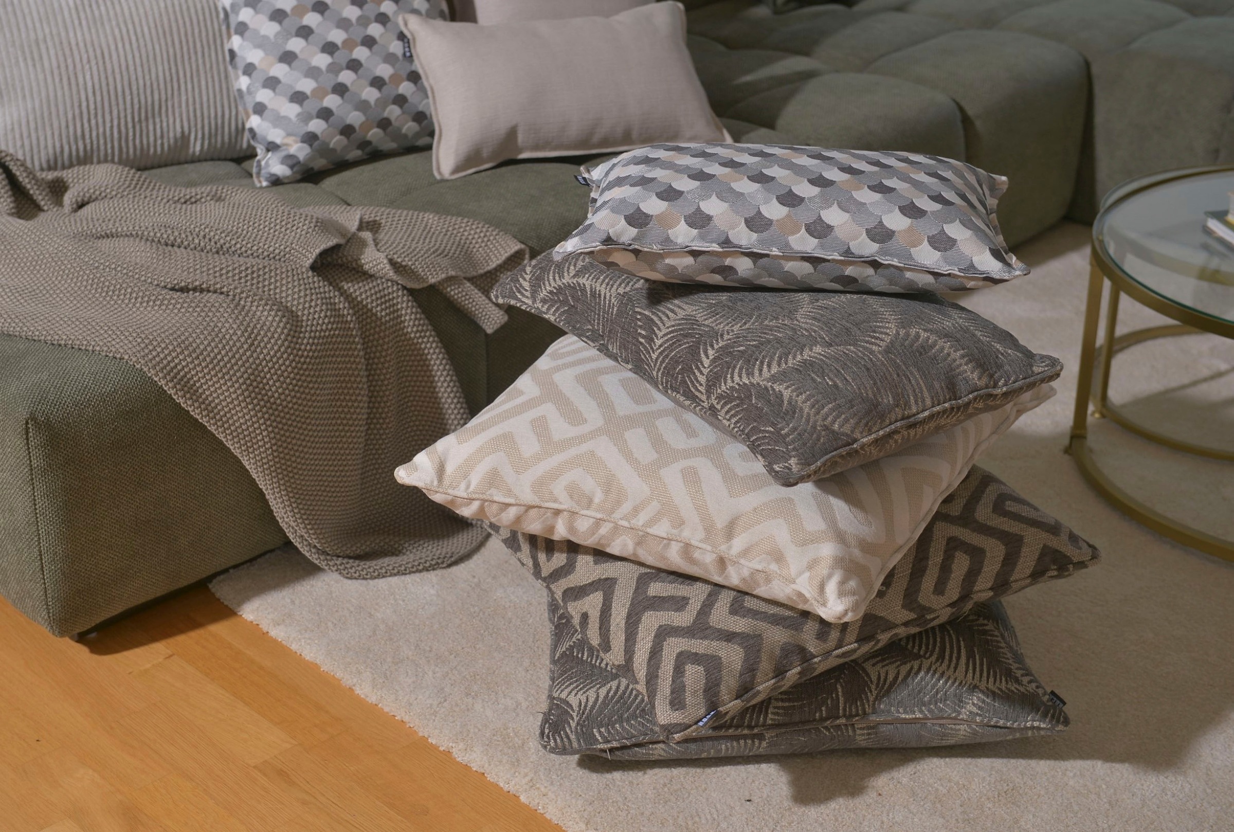 H.O.C.K. Dekokissen »Suzette« mit Biese, Kissenhülle mit Füllung, 1 Stück