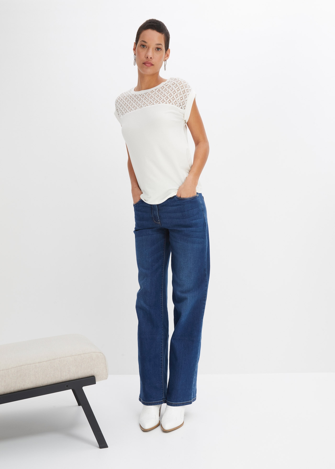 bonprix T-Shirt »Shirt aus Viskose-Mix« gerade Passform, Kurzarm, für vielseitige Anlässe, aus Viskose-Mix