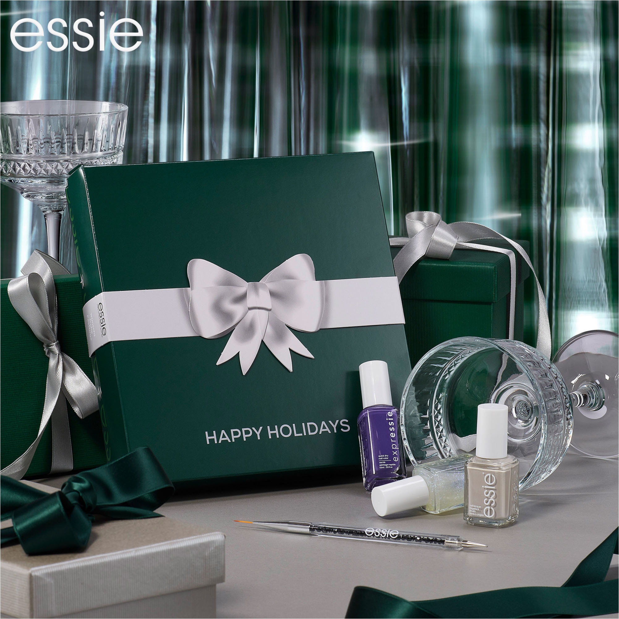essie Nagellack-Set »Essie Nail Art Weihnachtsset«