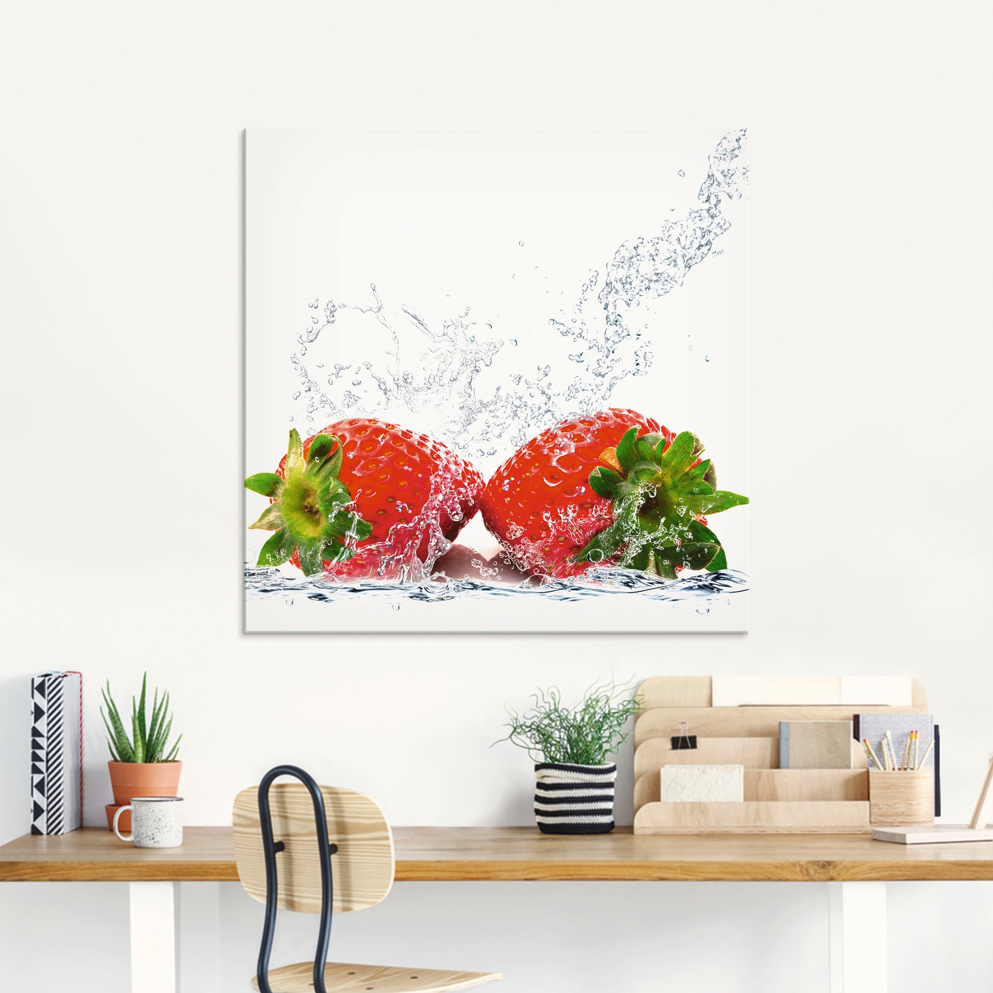 Artland Glasbild »Erdbeeren mit Spritzwasser« Lebensmittel 1 Stk. tlg. in verschiedenen Größen