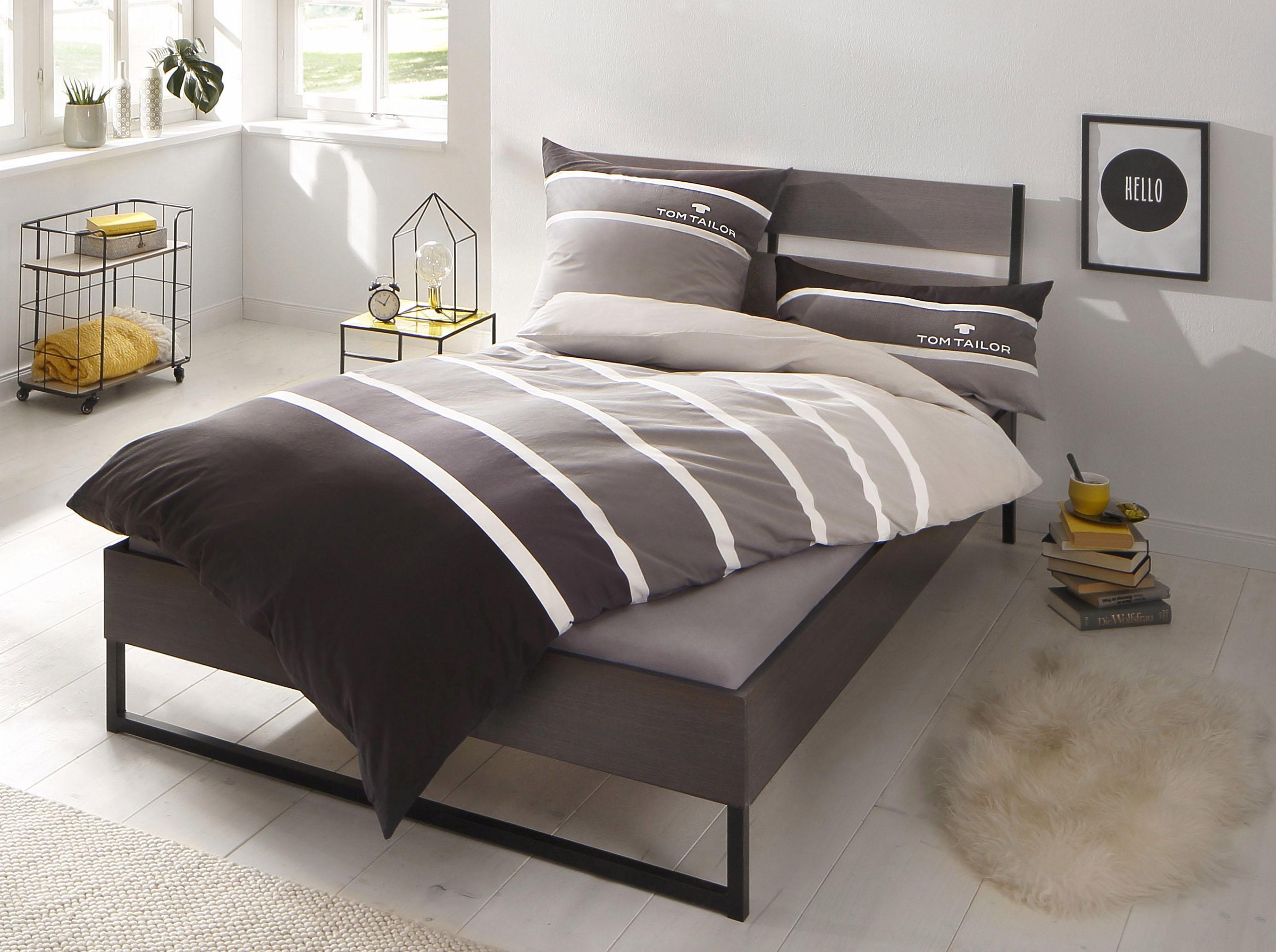 TOM TAILOR HOME Bettwäsche »Felix in Gr. 135x200 oder 155x220 cm«, mit GRATIS-Zugabe: Gästehandtuch (100% Baumwolle), mit Reißverschluss