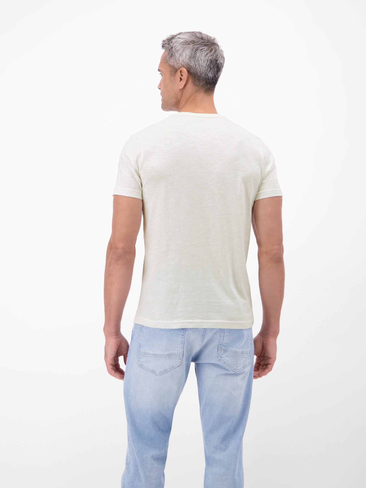 LERROS T-Shirt »T-Shirt mit Rundhalsausschnitt und Knopfleiste«