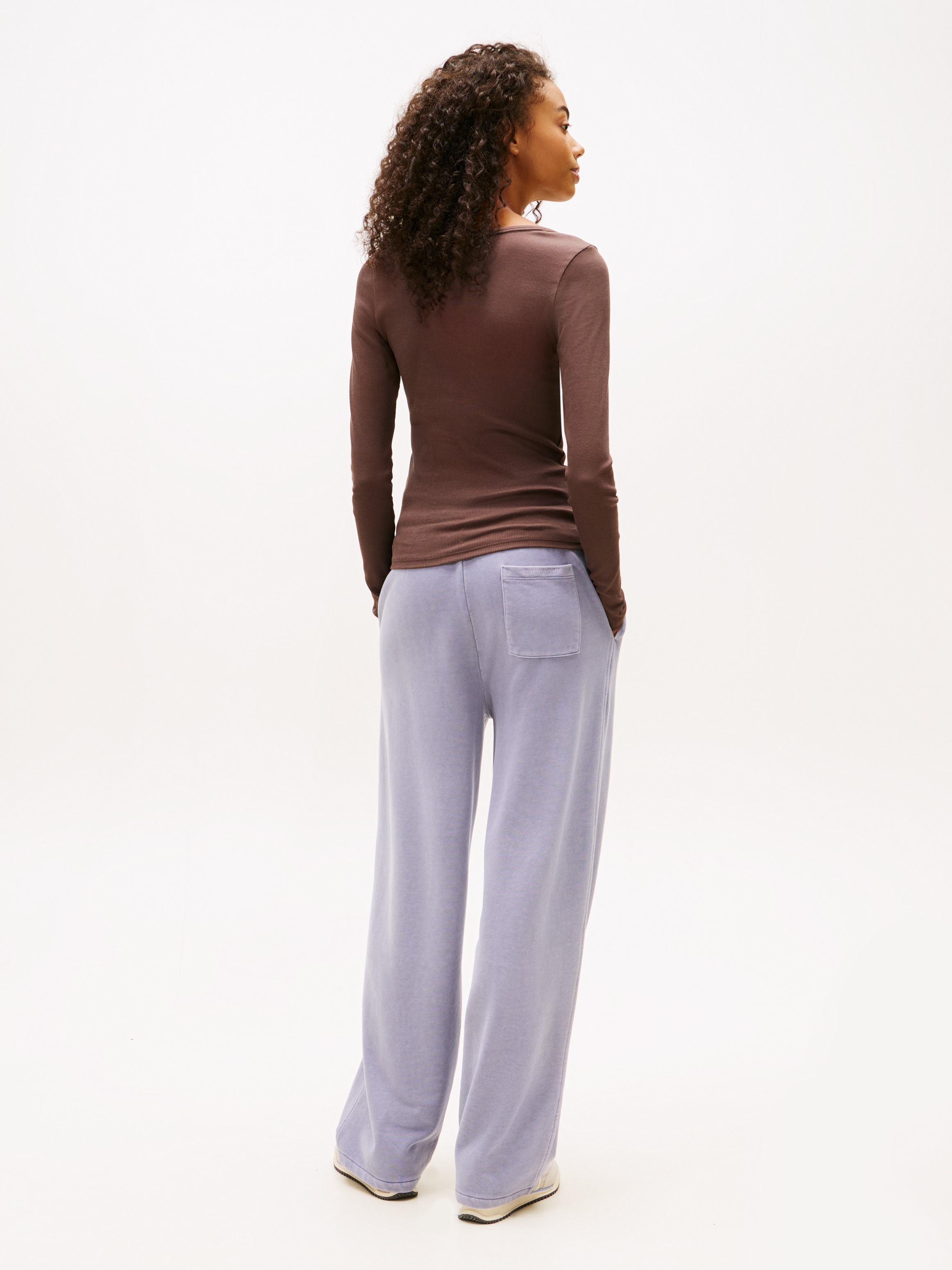 Tommy Jeans Langarmshirt »TJW SLIM ESSENTIAL RIB V LS«