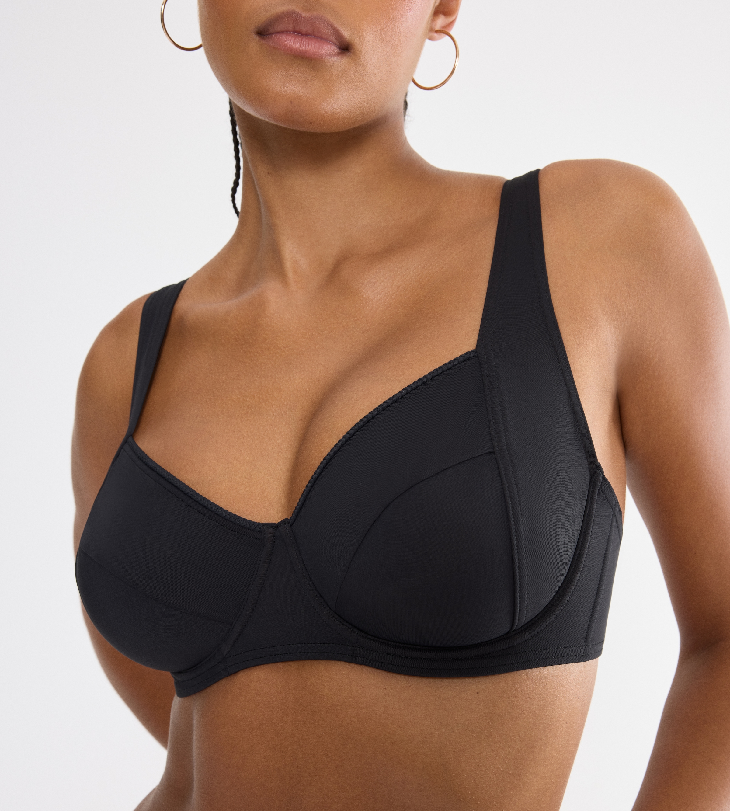 Triumph Bügel-Bikini-Top »Summer Twist W 01« Minimizer - verkleinert die Brust optisch um eine Cup-Größe