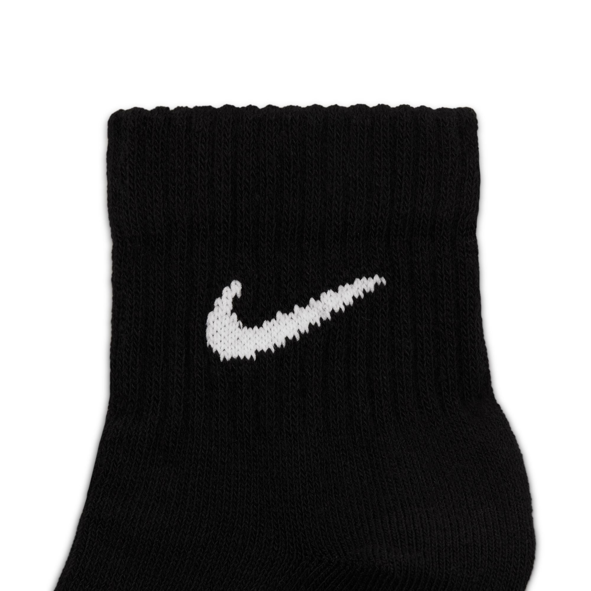Nike Funktionssocken »U NK ED LTWT ANKLE 3P 132« für sportive Aktivitäten, im praktischen 3er-Pack, leichtes Material