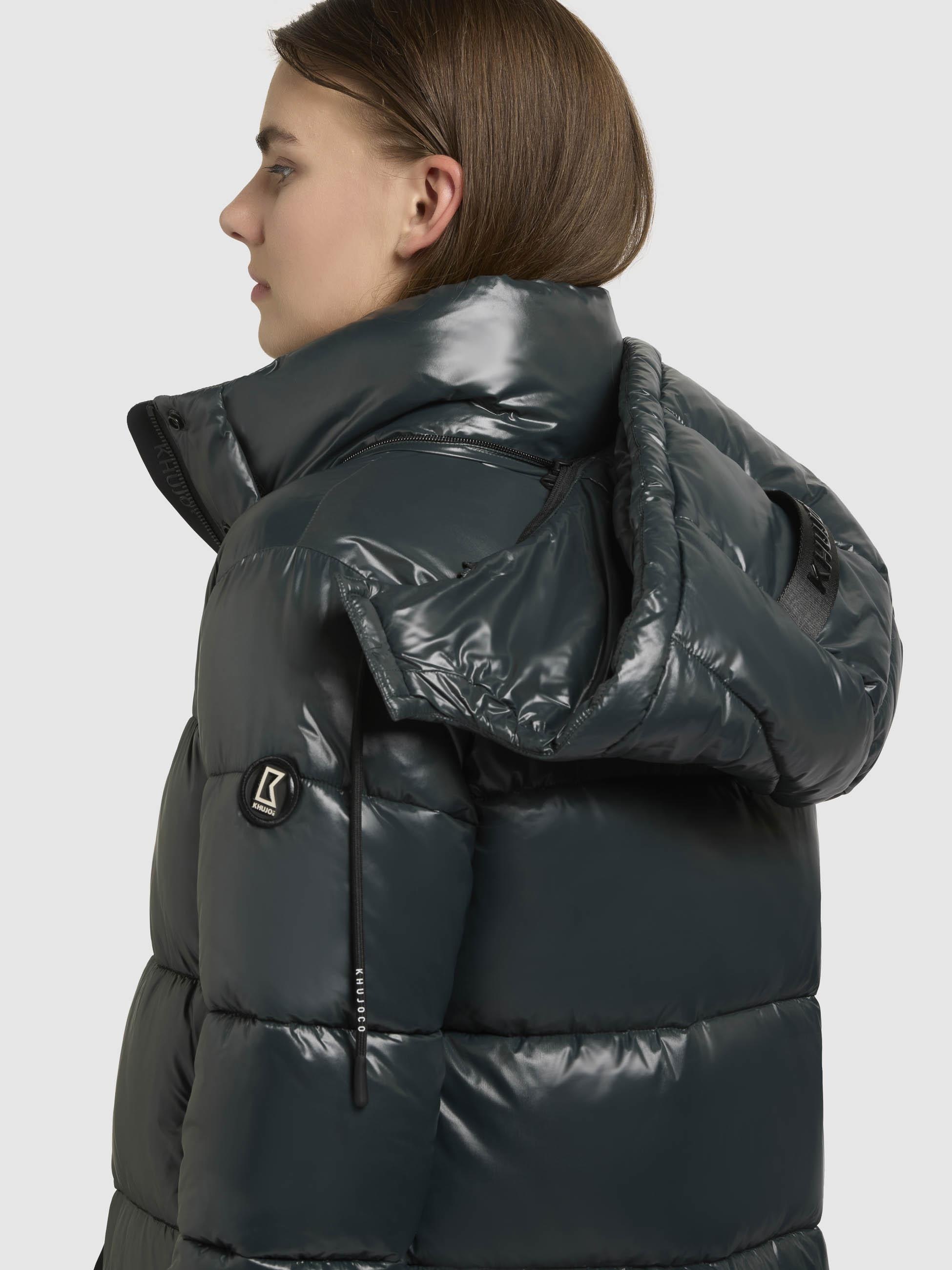 khujo Steppjacke »Steppjacke Jadet2-YM«, mit Kapuze, Schimmernder Winter Kurzmantel mit abnehmbarer Kapuze