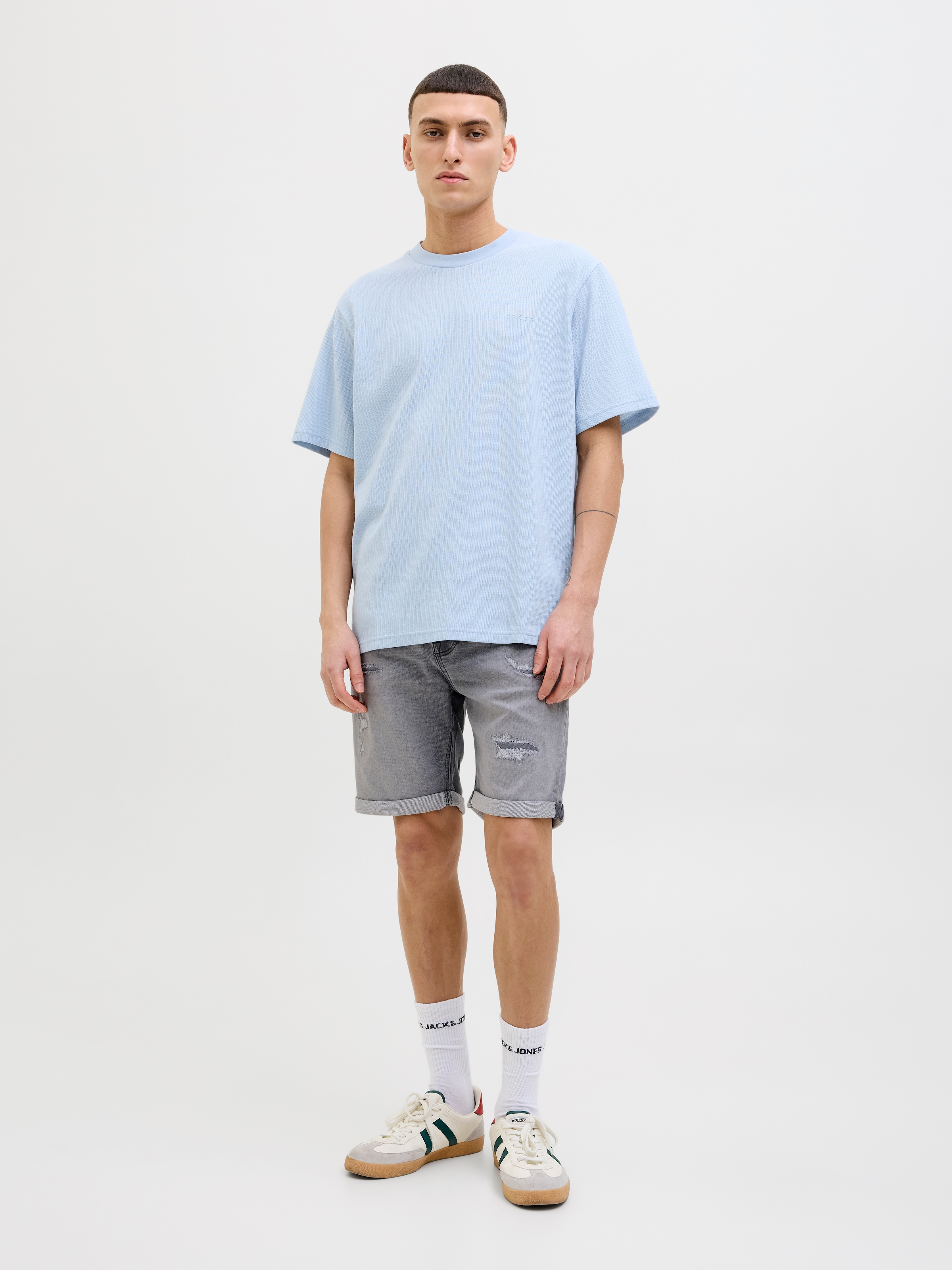 Jack & Jones Shorts »JJIRICK JJICON I.K. SHORTS GE 064 SN«, im Five-Pocket Style