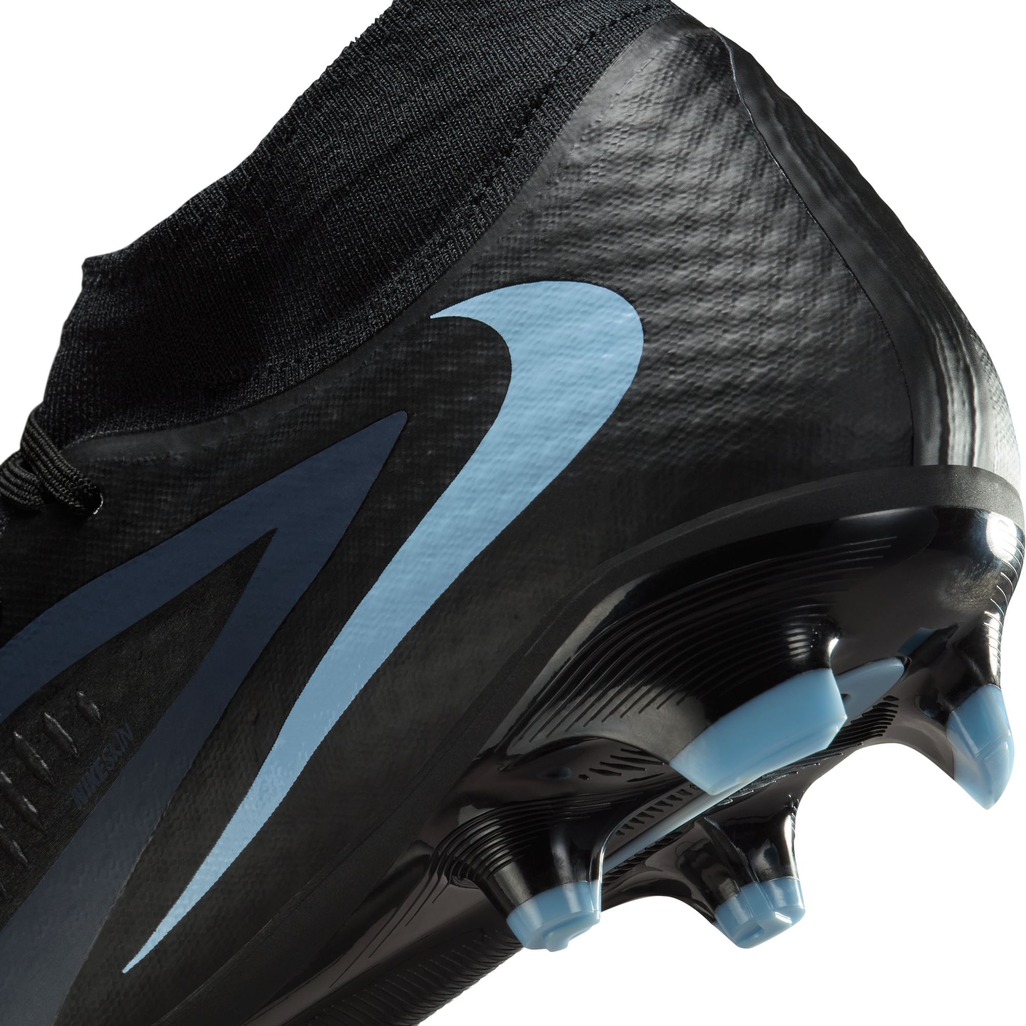 Nike Fußballschuh »Phantom 6 High Academy«  Außensohle für Rasen & Kunstrasen und feste Böden