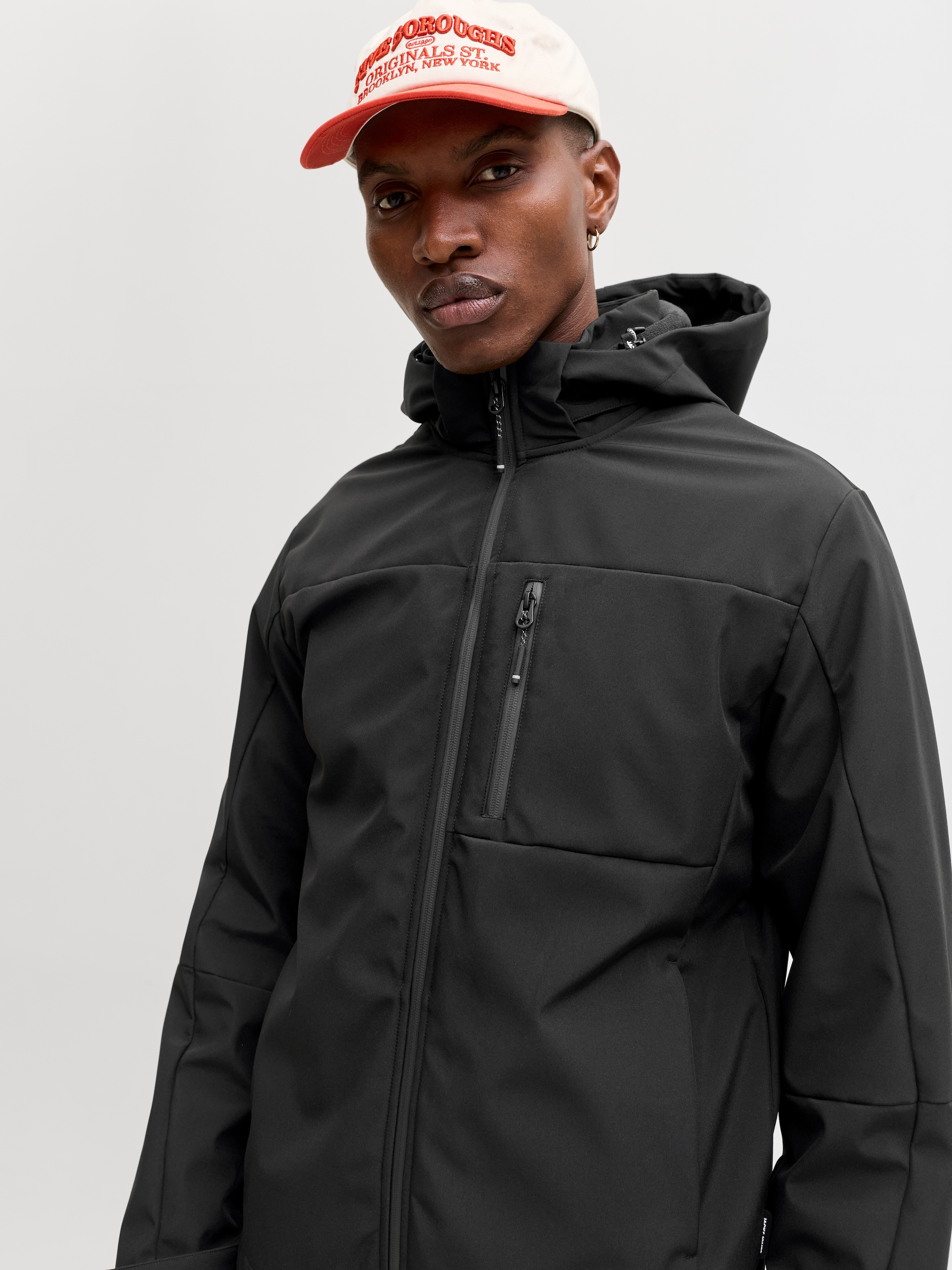 Jack & Jones Softshelljacke »JJNORTH SOFTSHELL JACKET« mit Kapuze