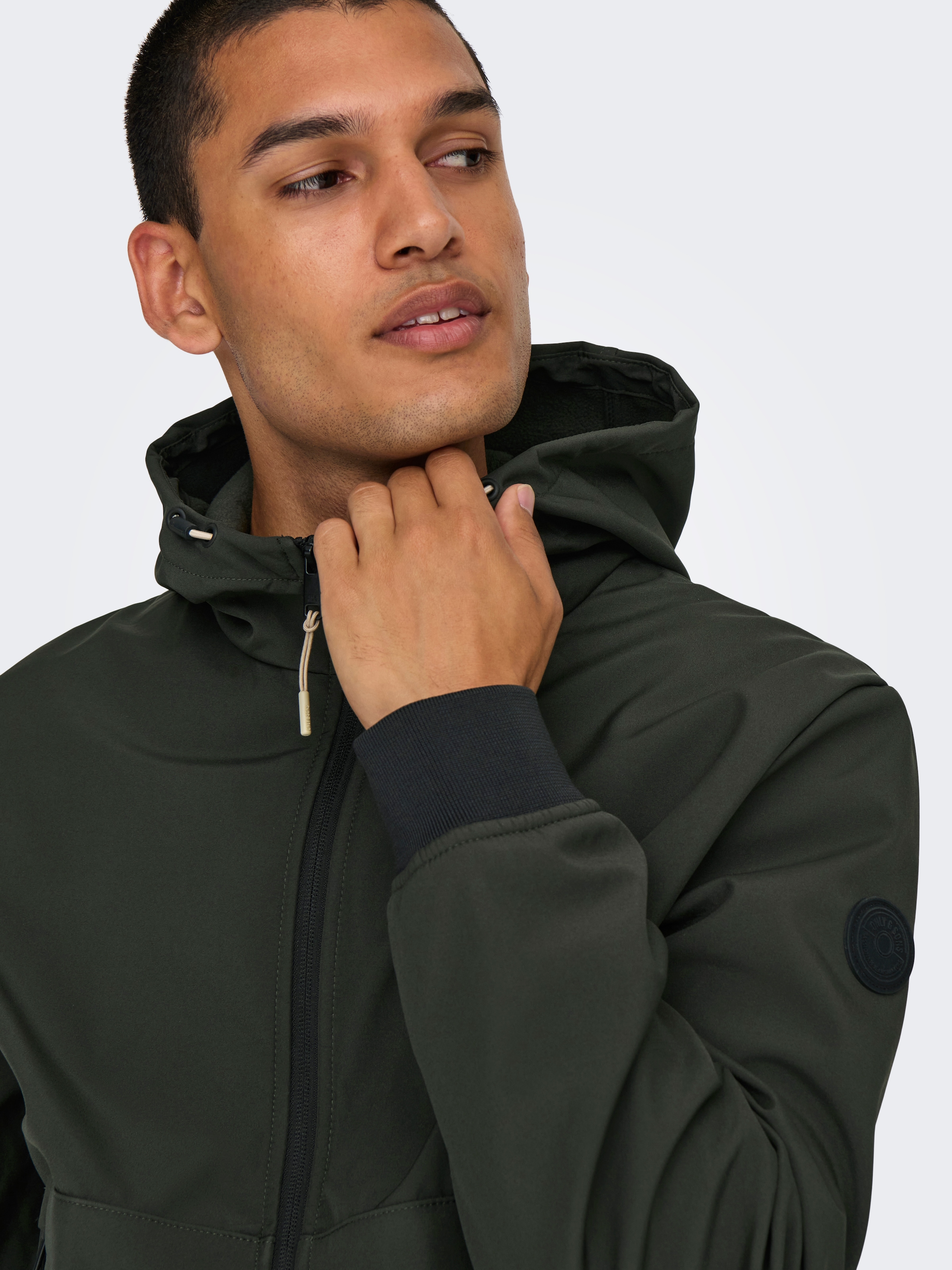 ONLY & SONS Softshelljacke »ONSBOWIE SOFTSHELL BOMBER NOOS« mit Kapuze
