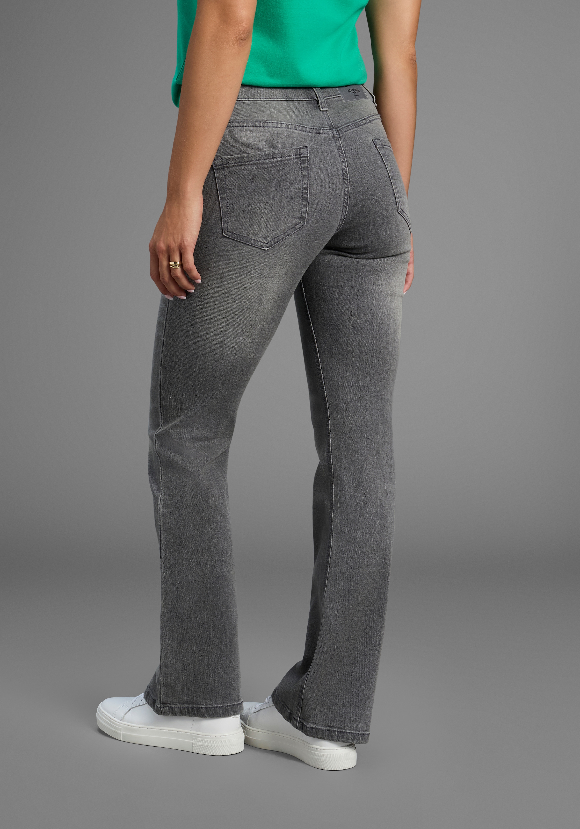 Arizona Bootcut-Jeans »Bund mit seitlichem Gummizugeinsatz«, hohe Leibhöhe, Bootcut, mit Stretch, klassischer 5-Pocket-Style