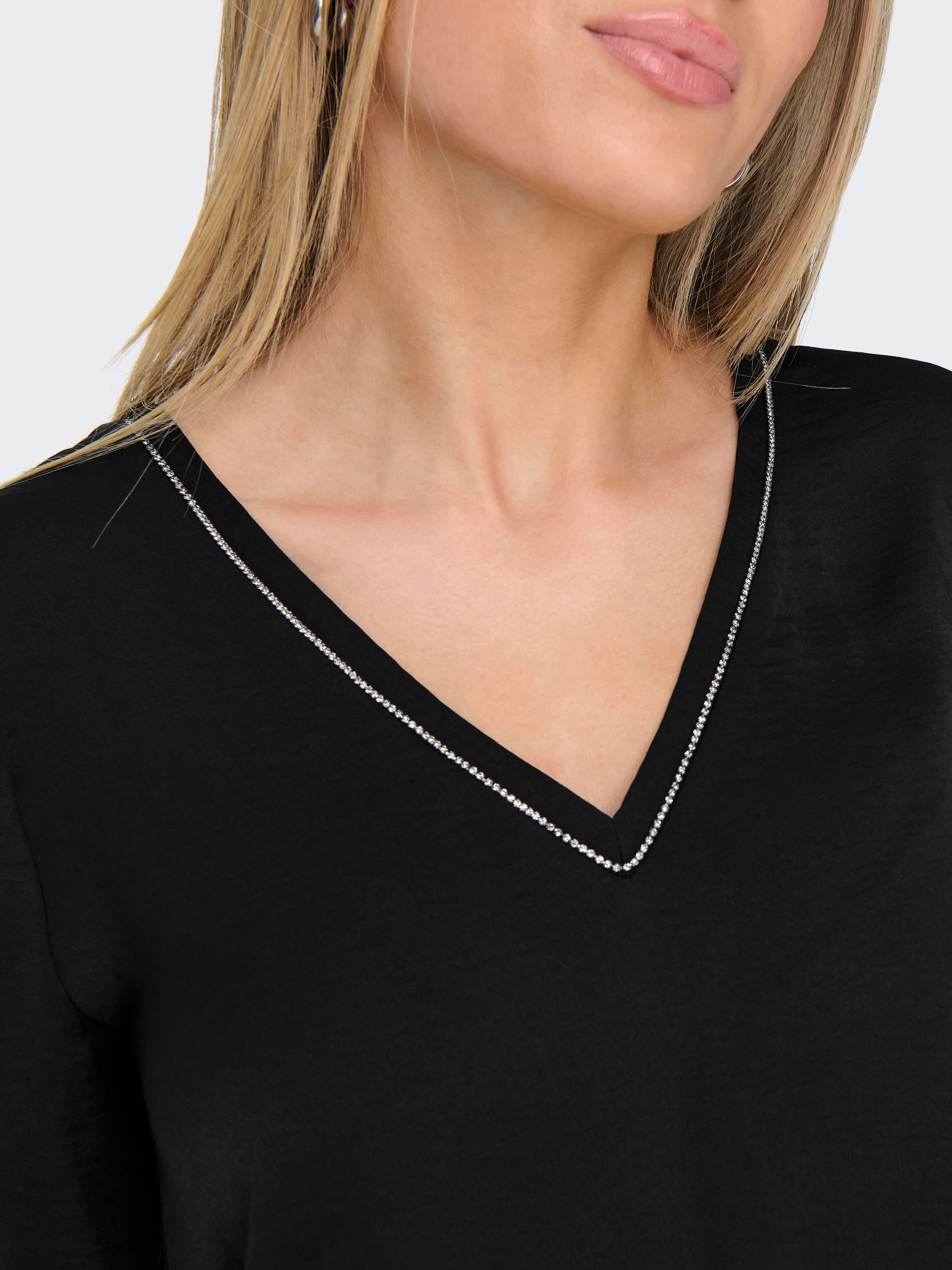 ONLY V-Shirt »ONLAVA LIFE S/S CHAIN V-NECK TOP JRS«
