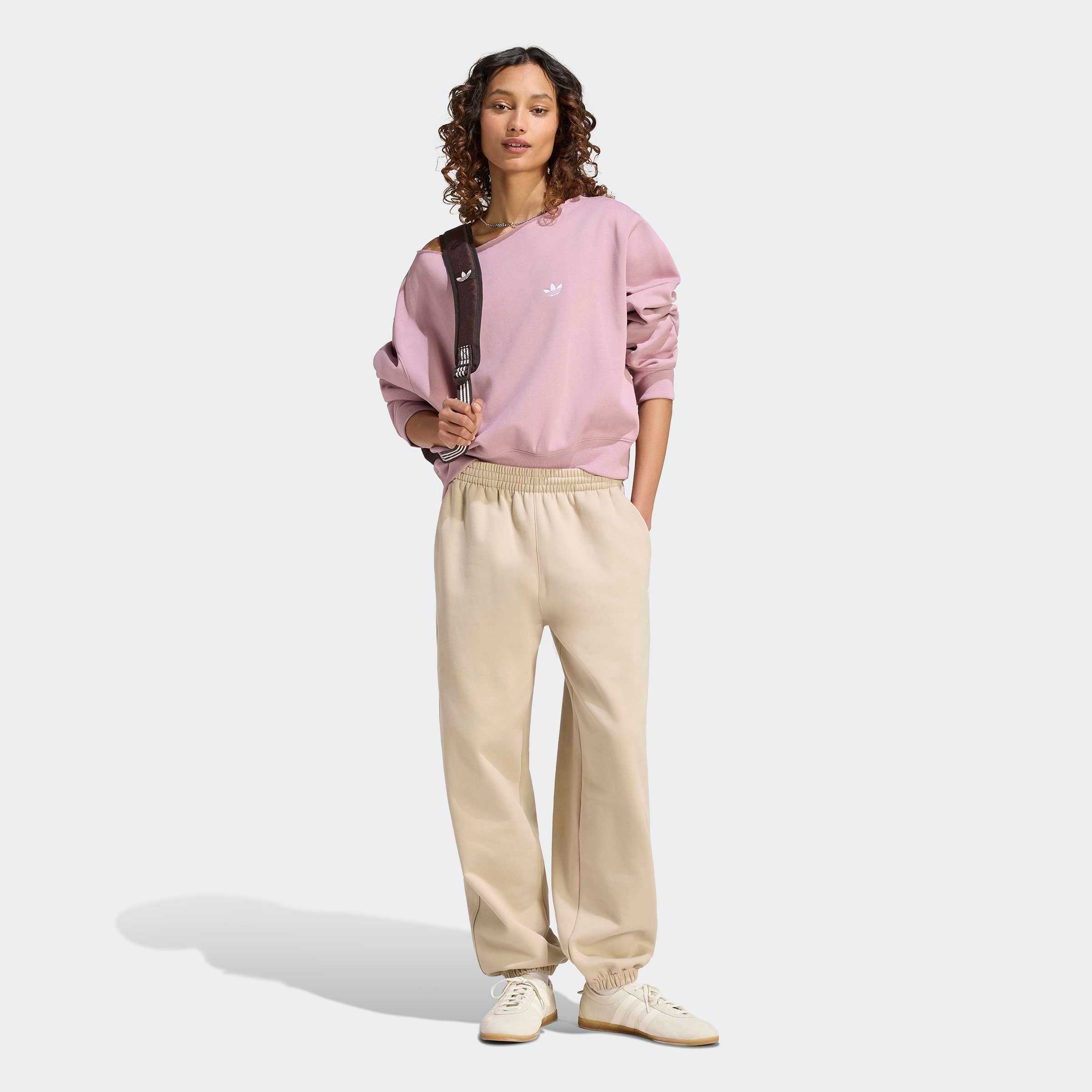 adidas Originals Sweatshirt »ESS CRW LO«, mit sportlichem Stil, ohne Verschluss, in normaler Länge
