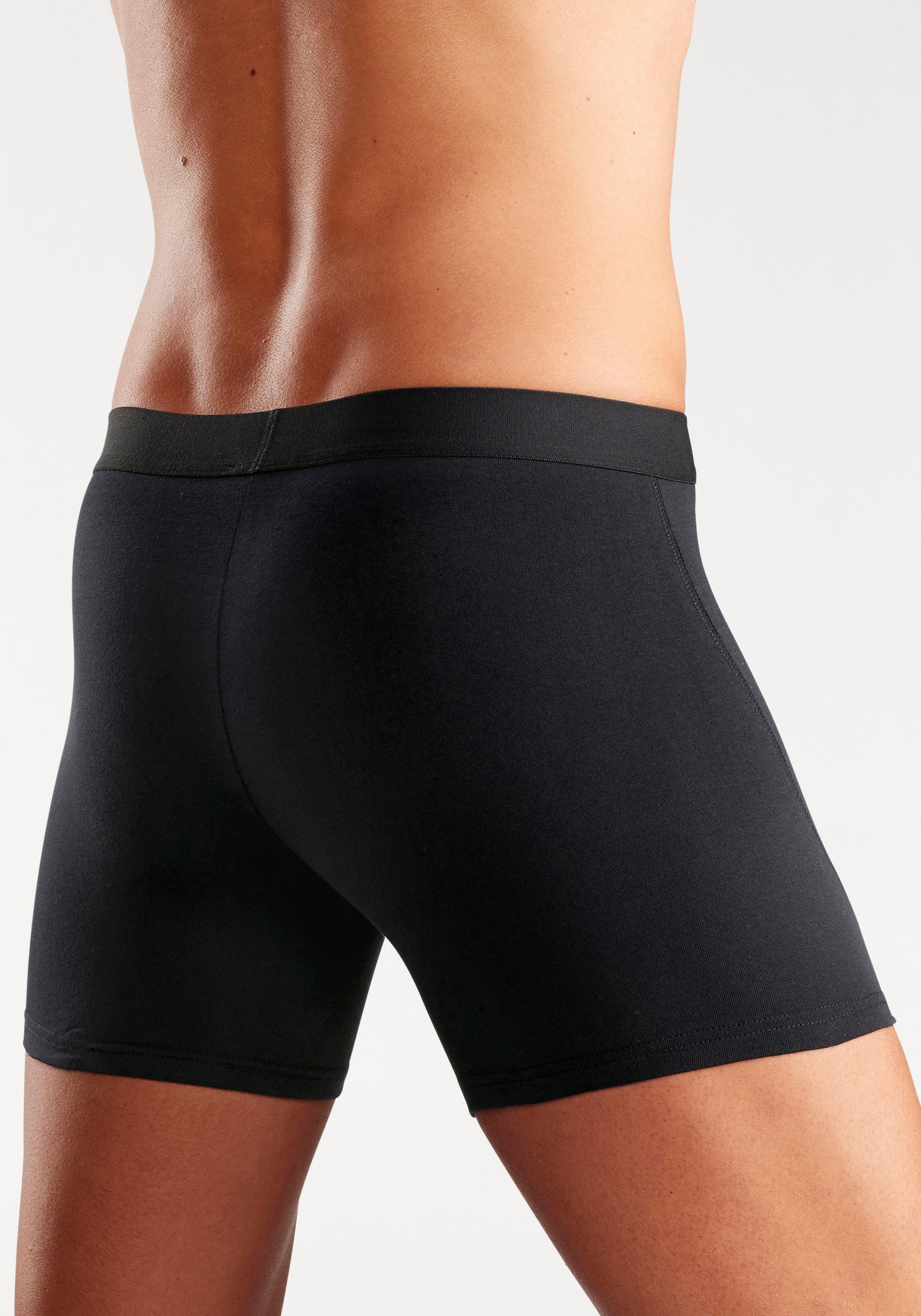 Bruno Banani Langer Boxer »Unterhose für Herren«, (Packung, 4 St.), mit auffälligem Logobund