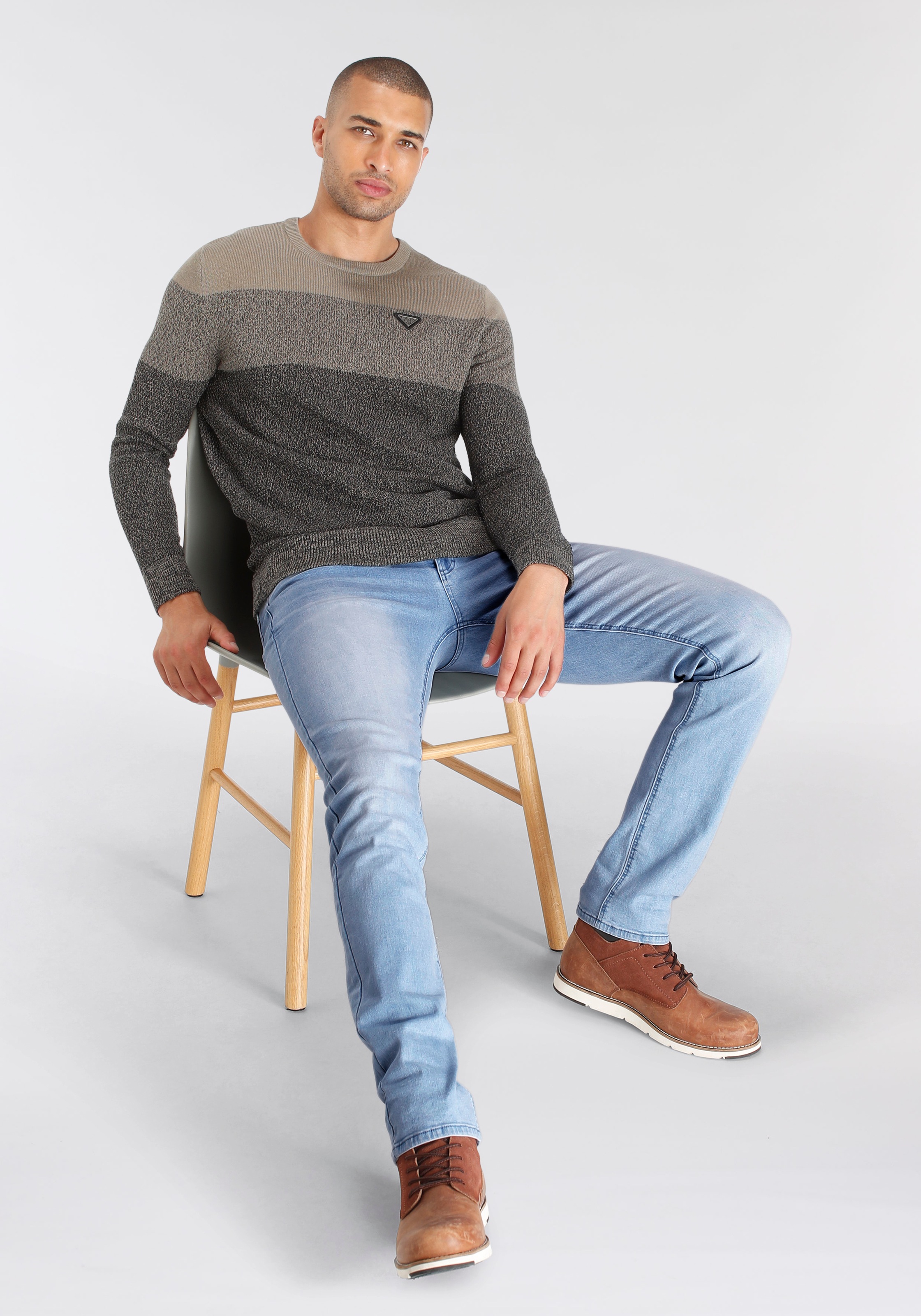 Bruno Banani Strickpullover, im modischem Look