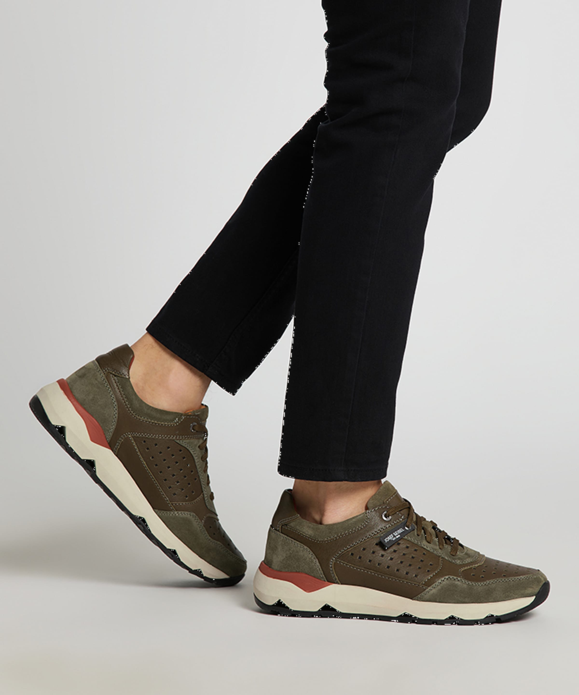 Josef Seibel Sneaker »Jeremiah 04, oliv-kombi«
