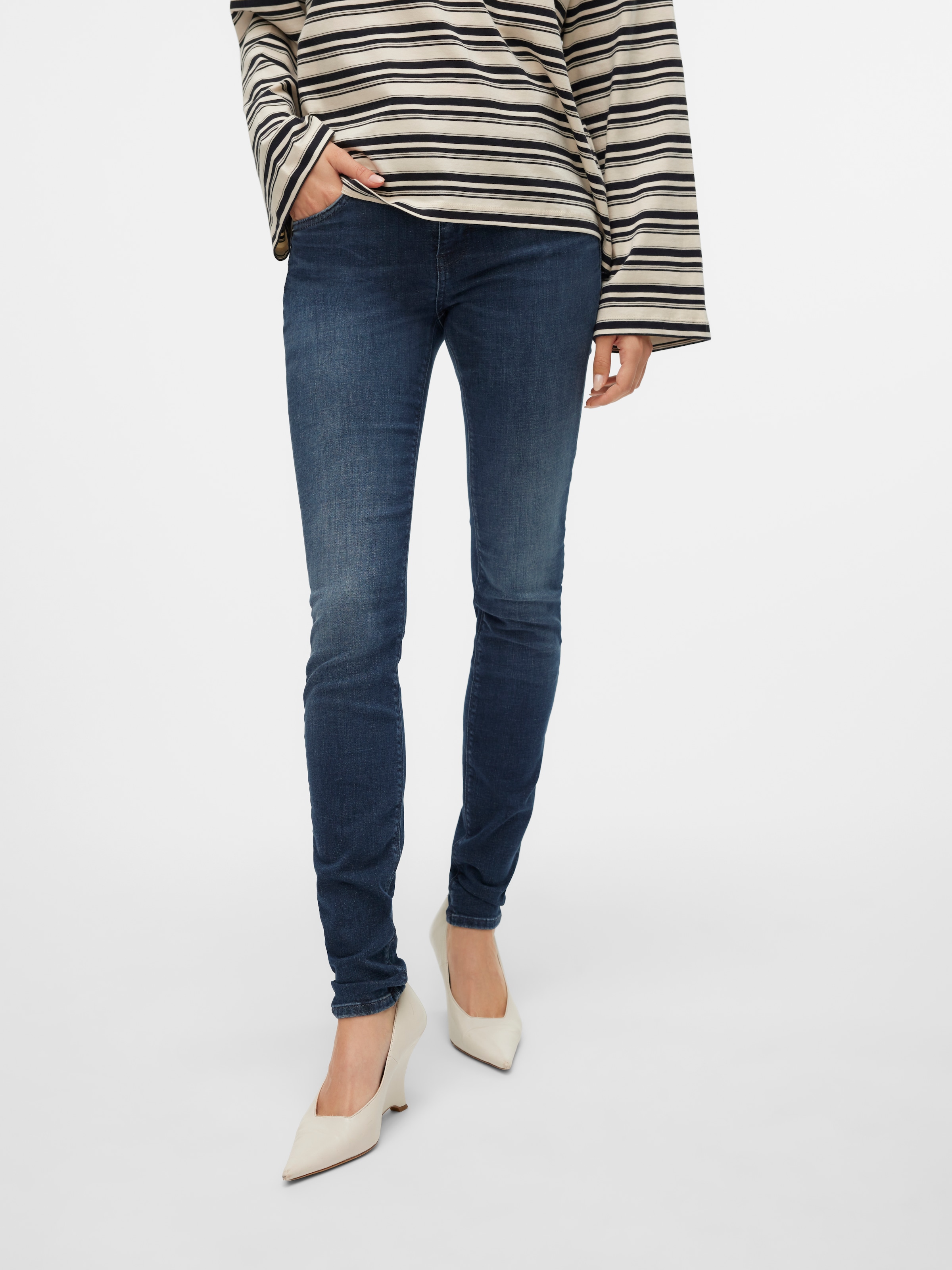 Vero Moda Slim-fit-Jeans »VMLUX MR SLIM JEANS RI392 GA NOOS«