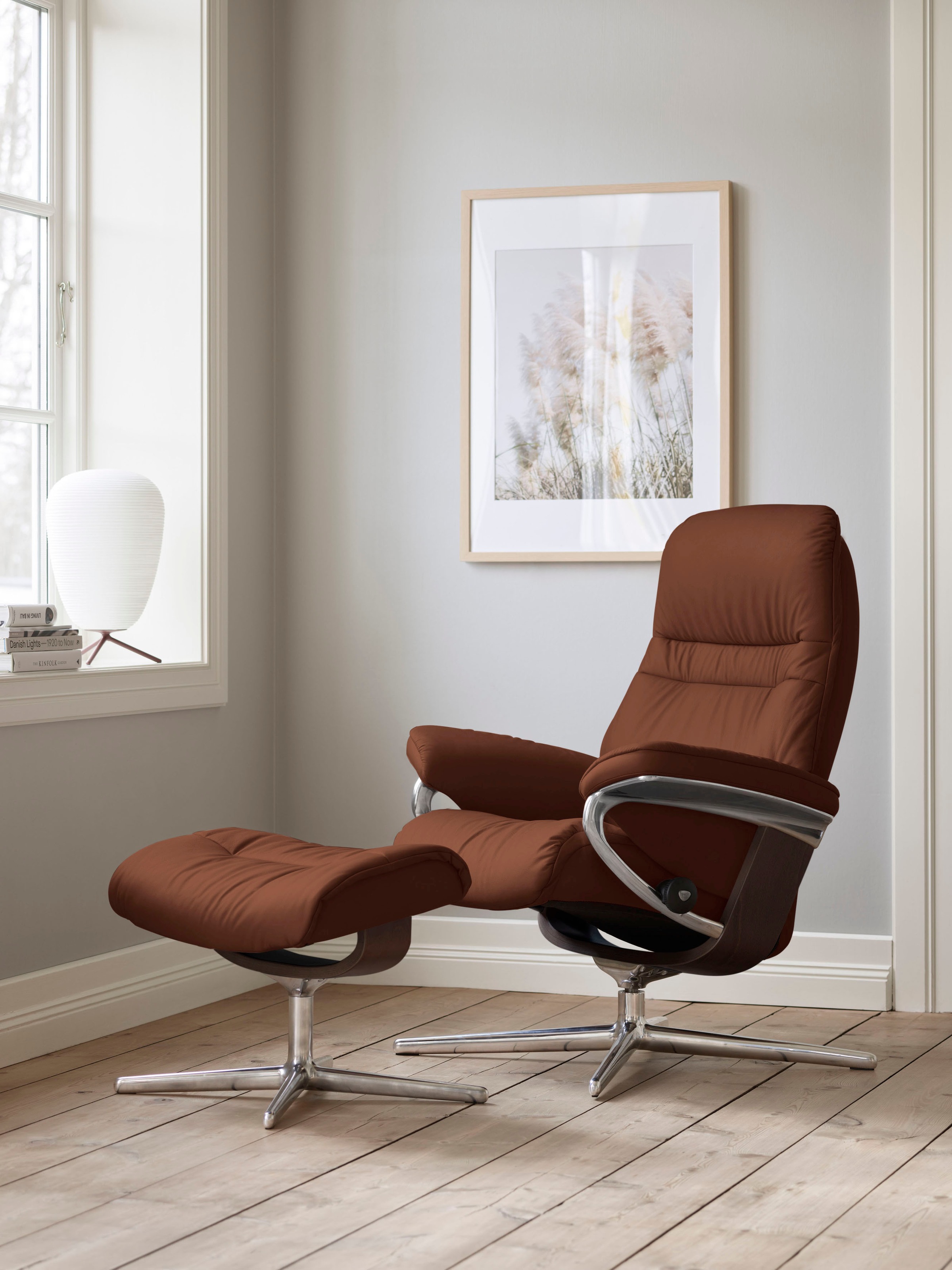 Stressless® Relaxsessel »Sunrise«, (Set, Relaxsessel mit Hocker), mit Hocker, mit Cross Base, Größe S, M & L, Holzakzent Braun