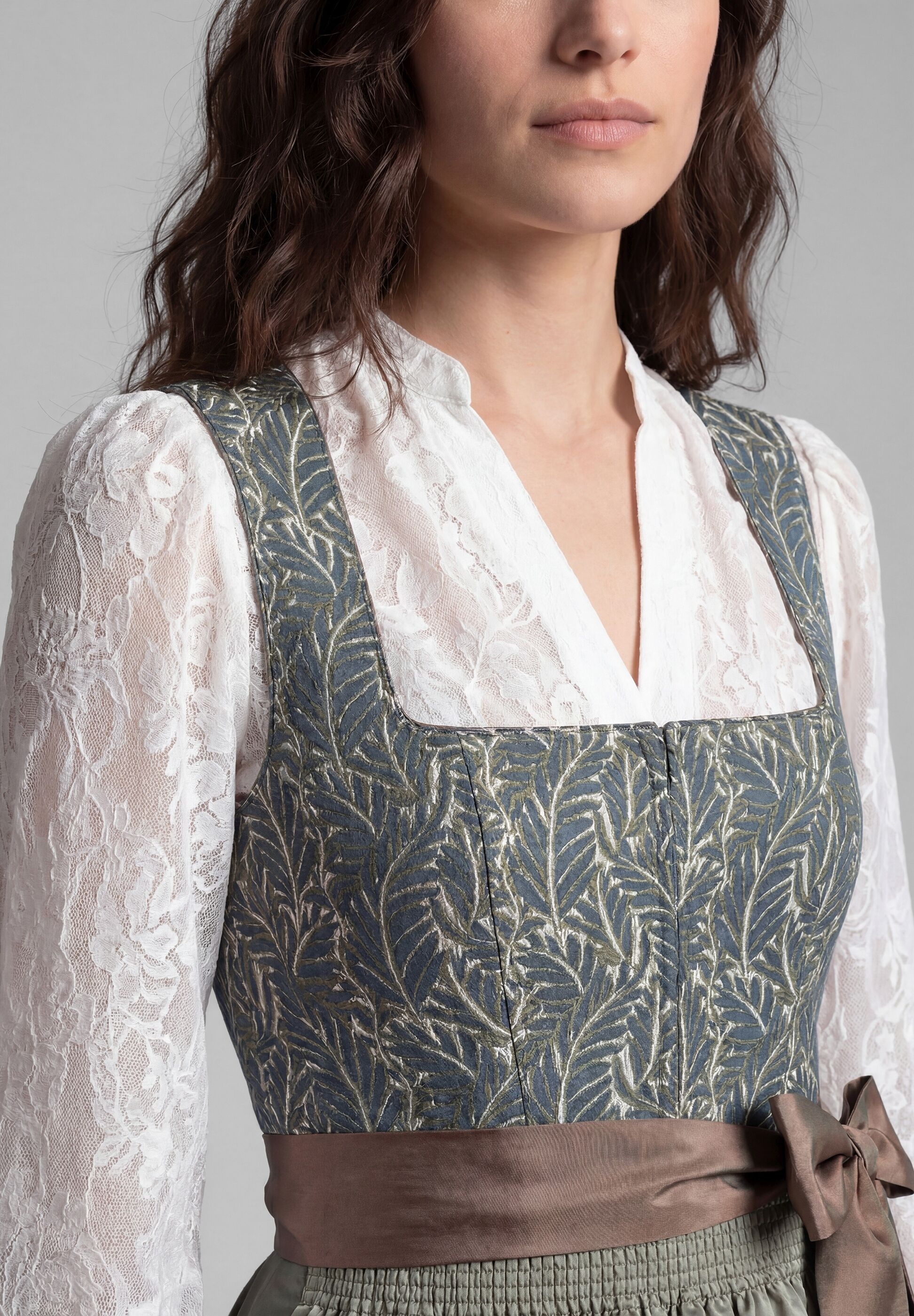 Spieth & Wensky Dirndl »Spieth & Wensky Dirndl Kylie« mit elegantem Dirndl-Sti