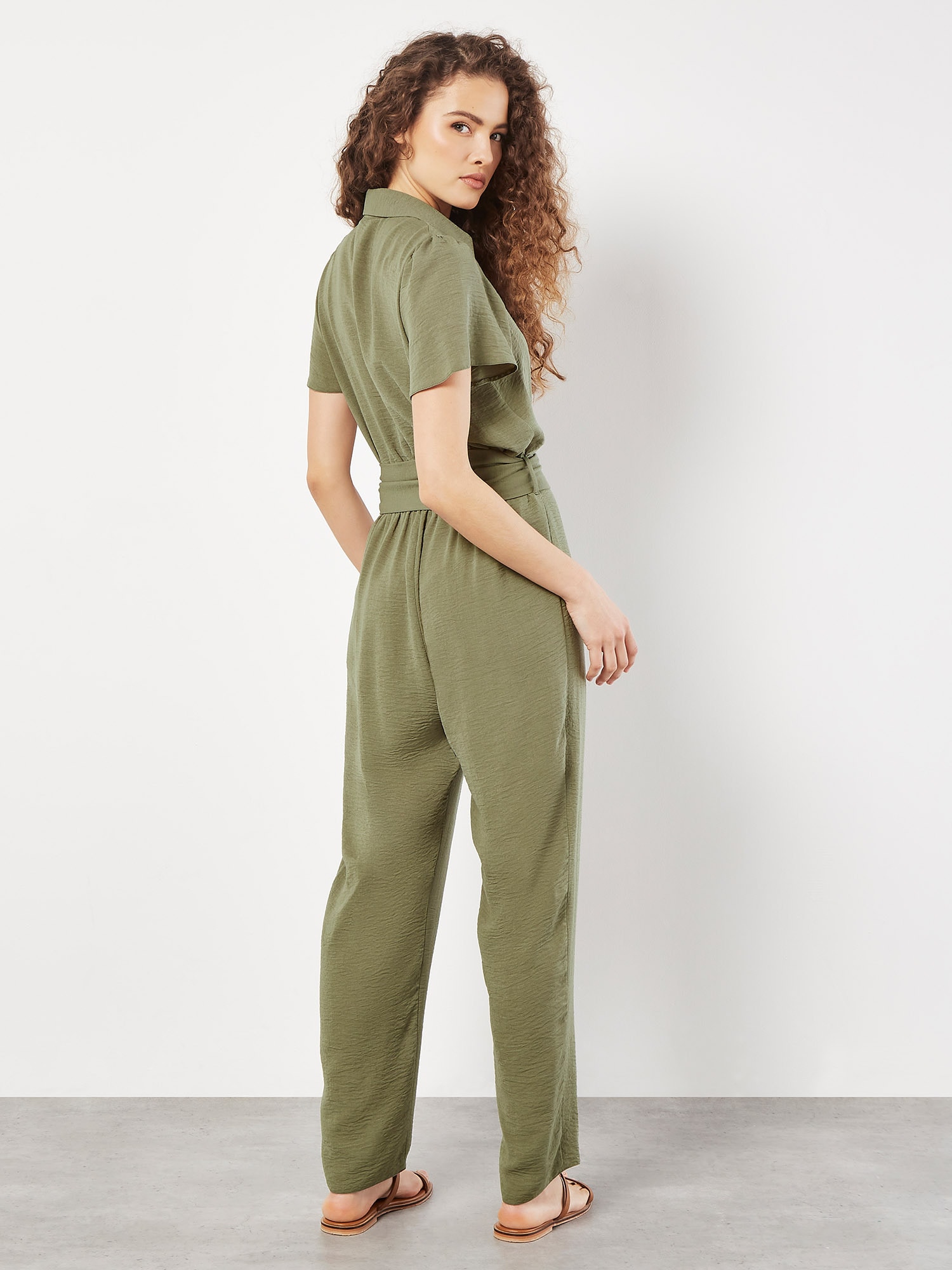 Apricot Jumpsuit »Jumpsuit« 2 mit Knopfleiste, mit Taillengürtel