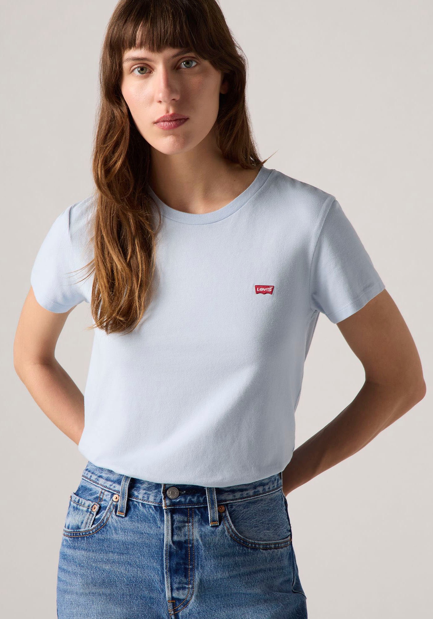 Levi's® T-Shirt »TEE Minilogo«, mit kleiner Logostickerei