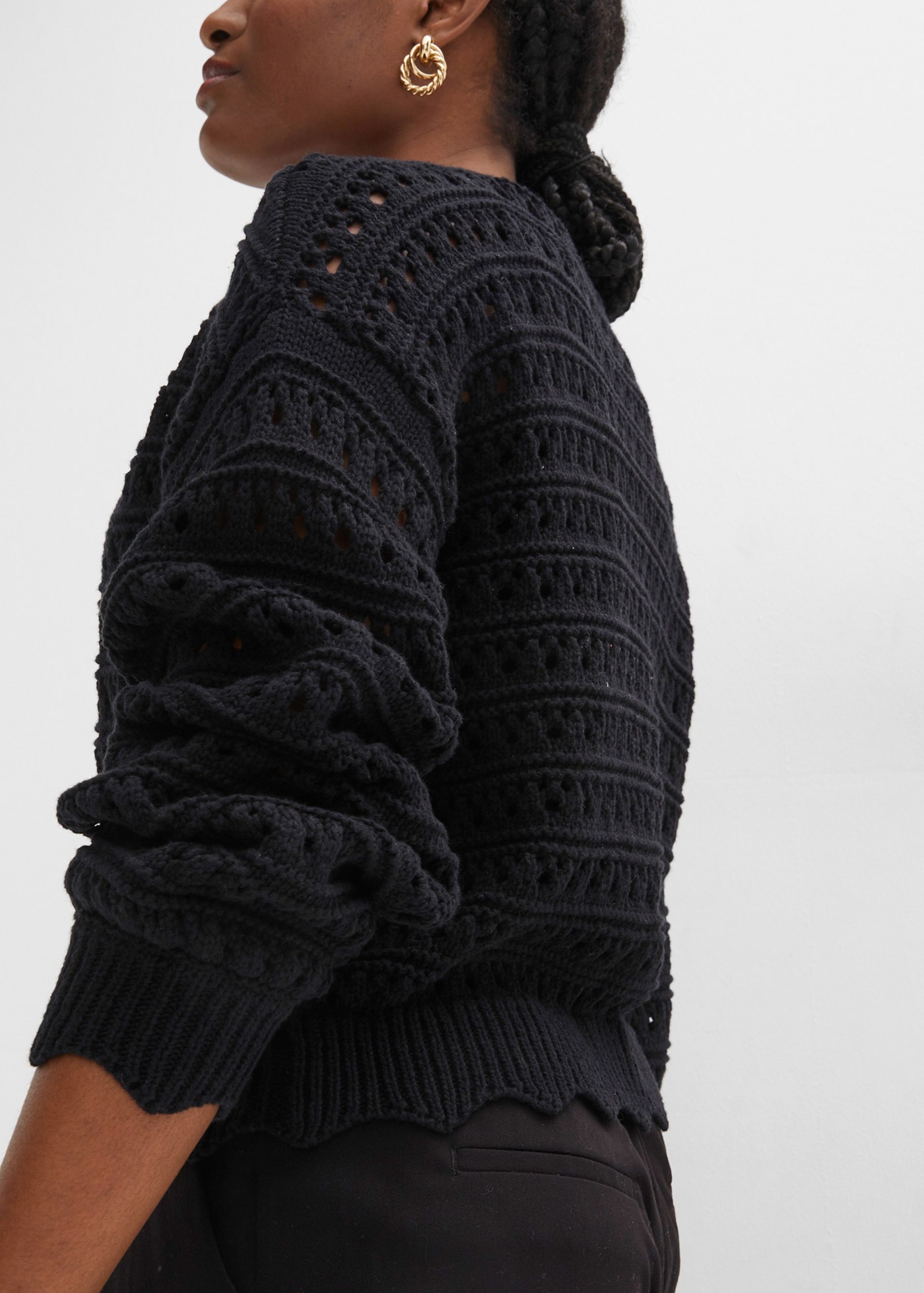 bonprix Ajourstrickjacke Oversize-Passform, mit Lochstrickmuster, im Casual Stil